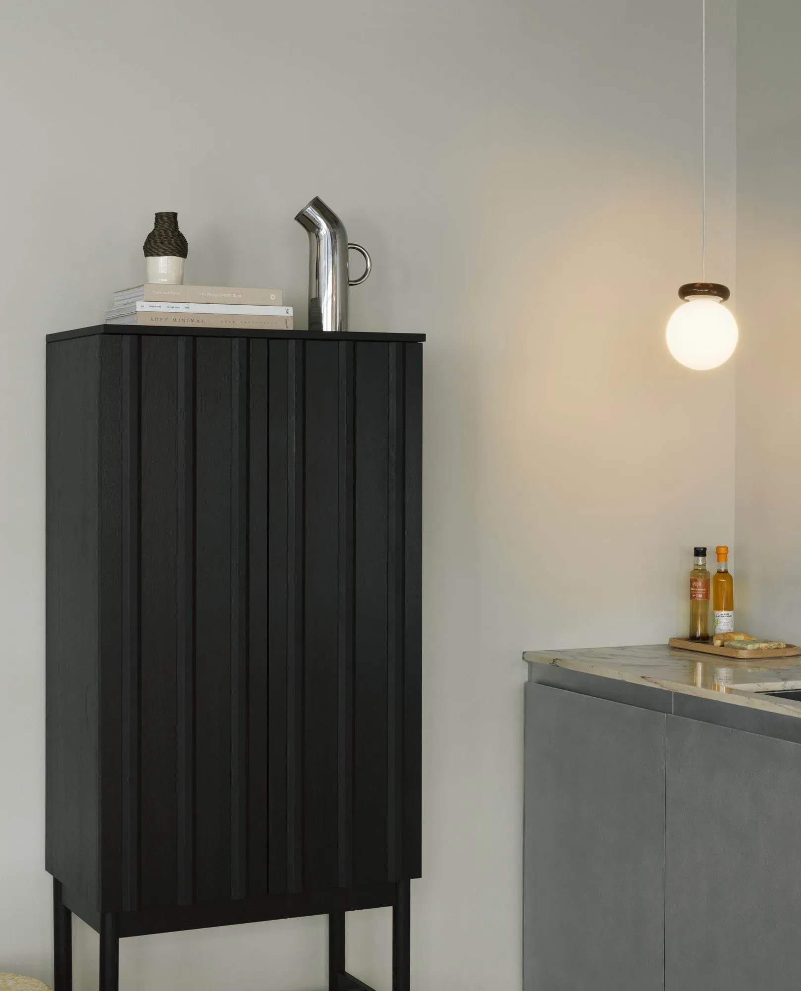 Rib kast, Zacht zwart, 166,5x70x43 cm Normann Copenhagen