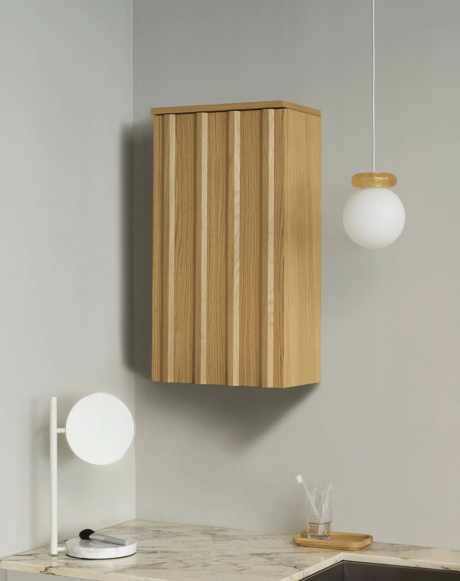 Rib wandkast, Eiken, 73x40x23 cm Normann Copenhagen