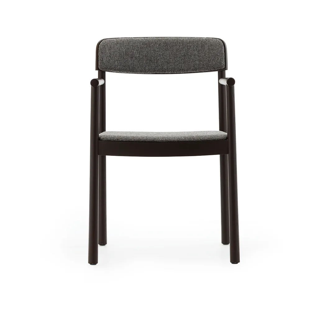 Timb armstoel, Brown ash-Hallingdal 368 Normann Copenhagen