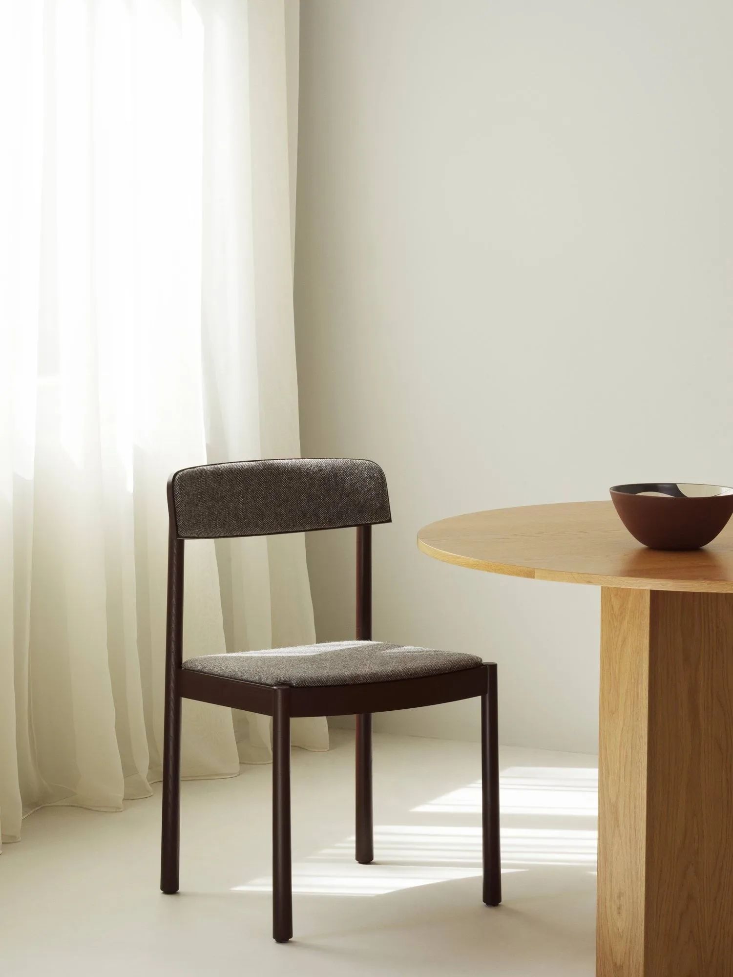 Timb stoel, Brown ash Normann Copenhagen