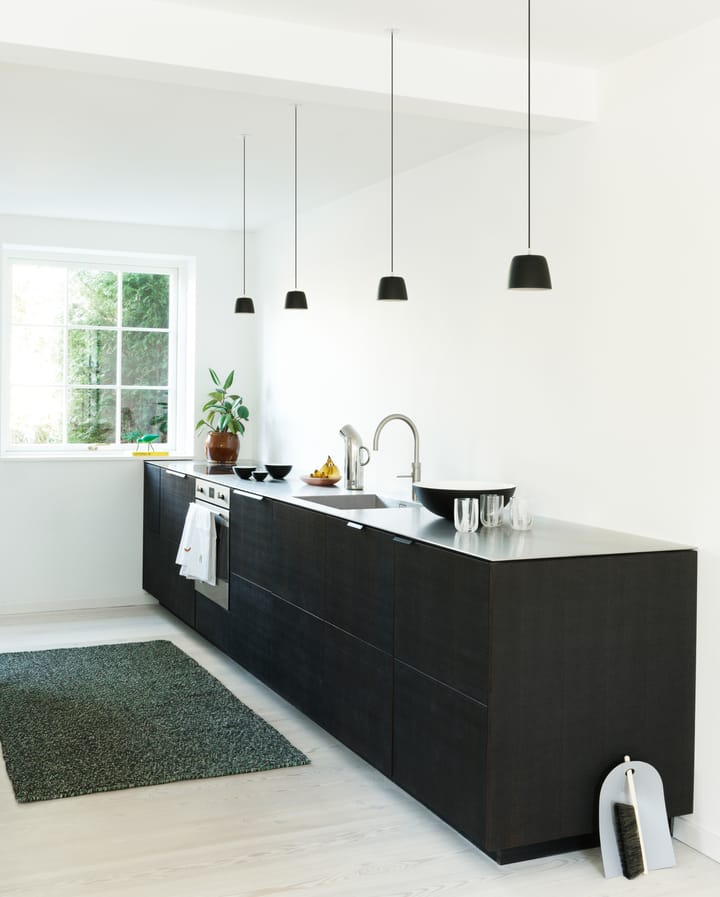 Tub hanglamp Ø13 cm, Zwart Normann Copenhagen
