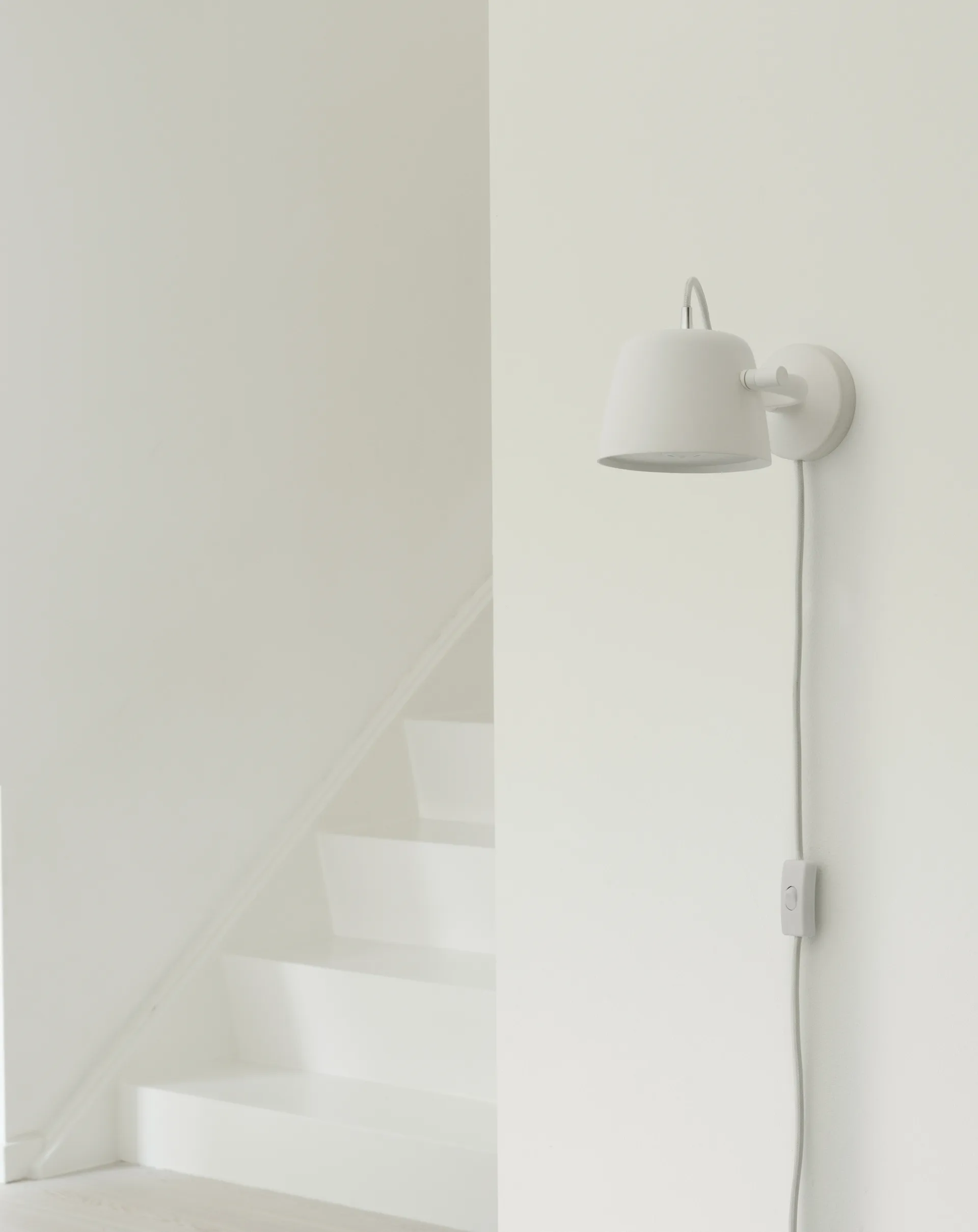 Tub wandlamp, Wit Normann Copenhagen