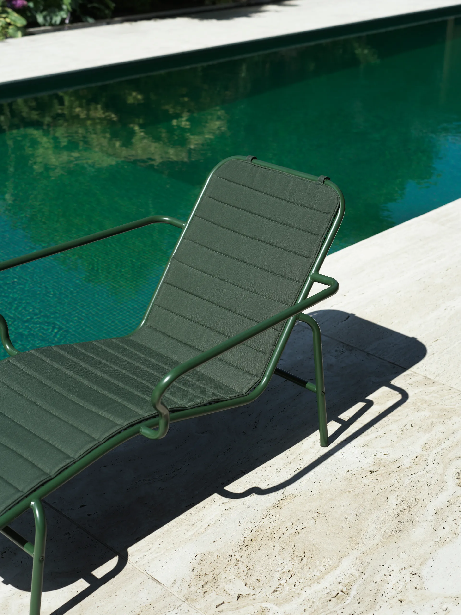 Vig Chaise Lounge ligstoel, Green Normann Copenhagen