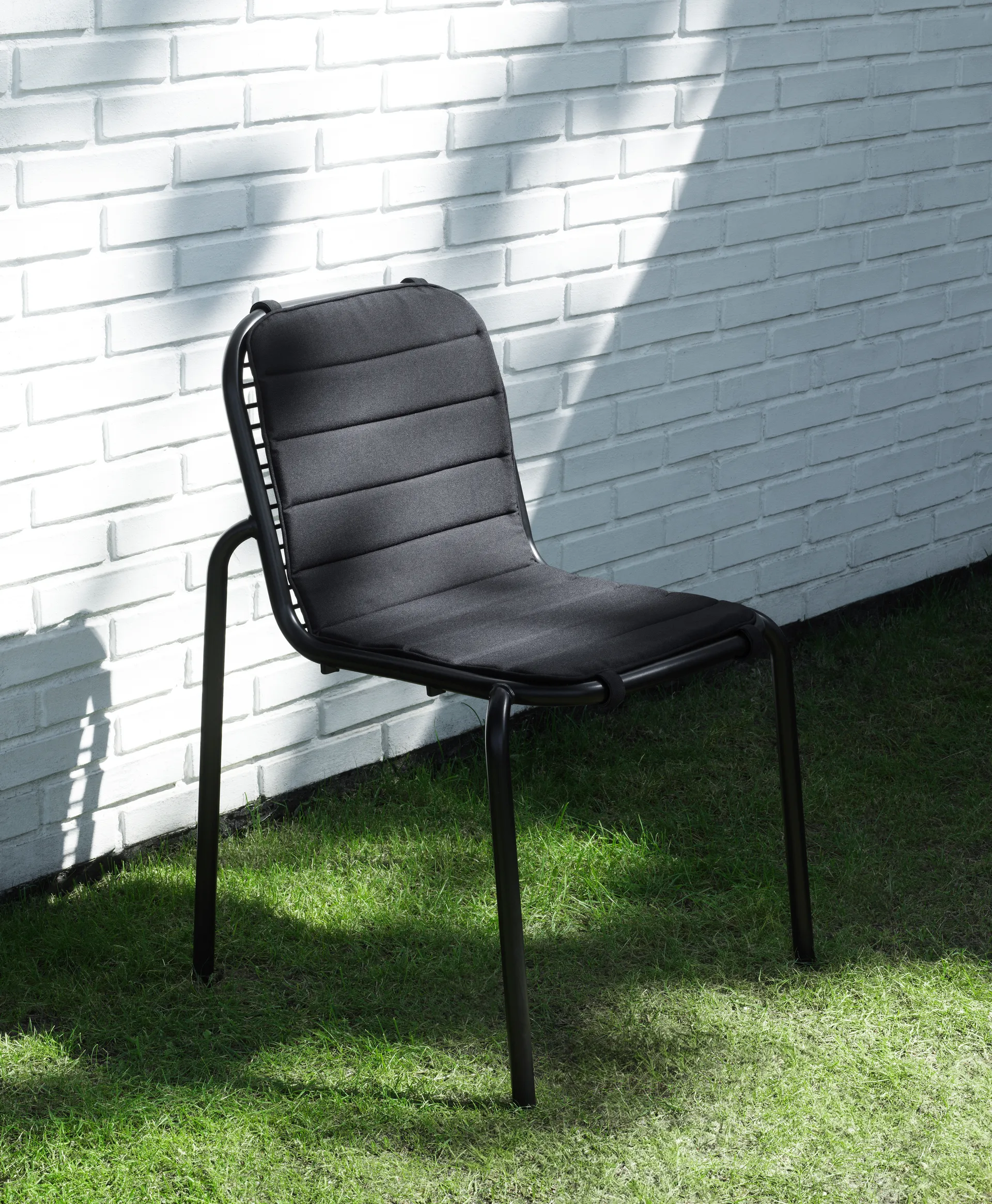 Vig kussen voor stoel, Black Normann Copenhagen