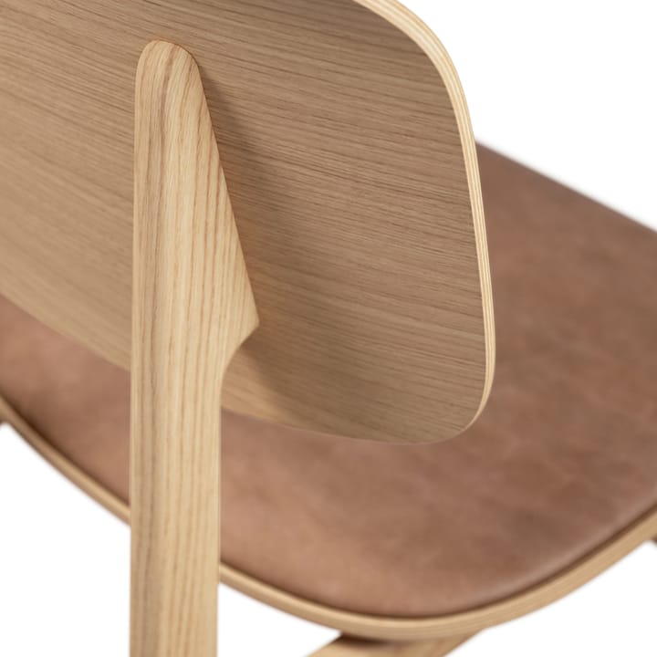 NY11 stoel met leren zitting eiken, Dunes camel NORR11