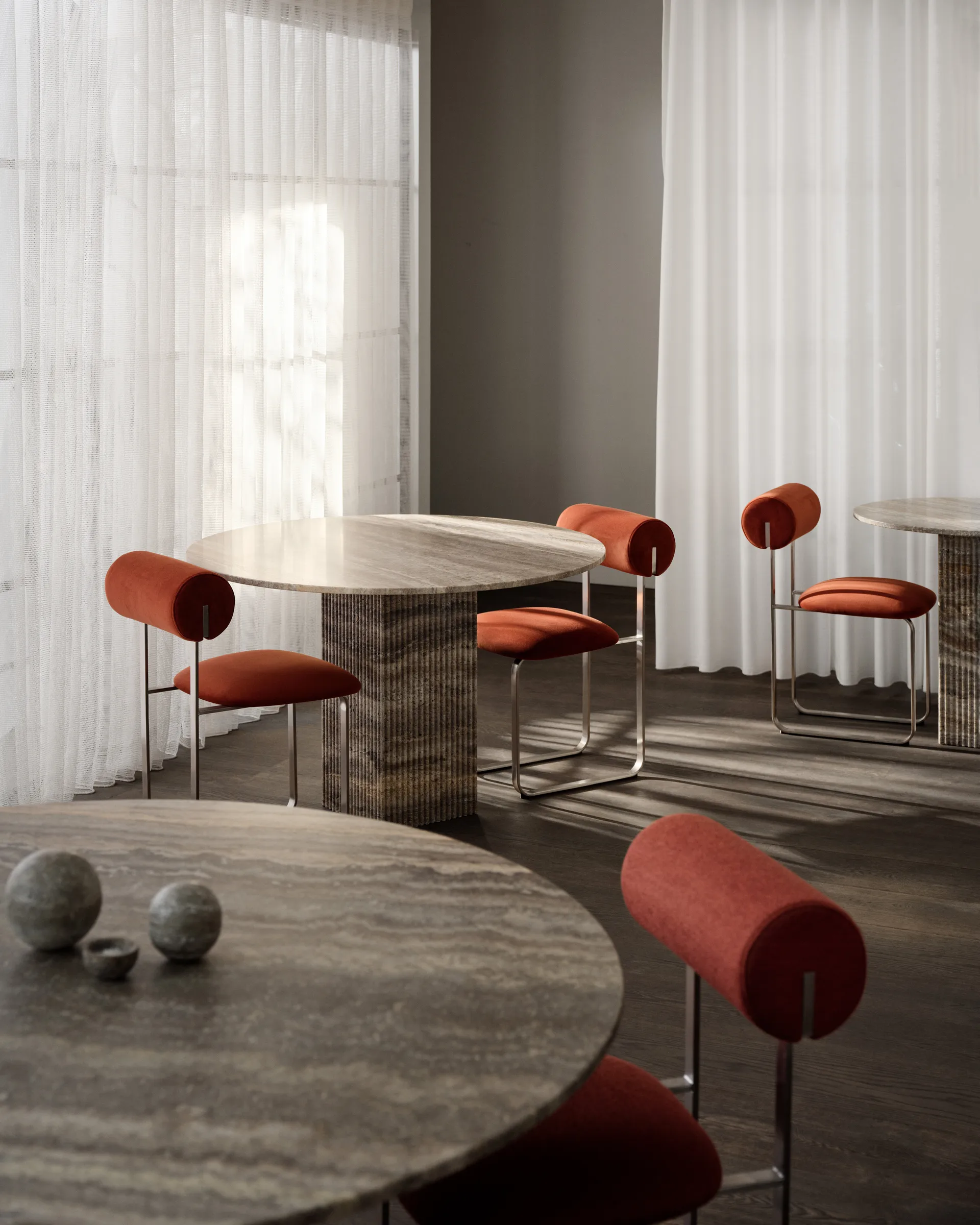 Soho eettafel, Zilver travertin, Ø120x72 cm NORR11