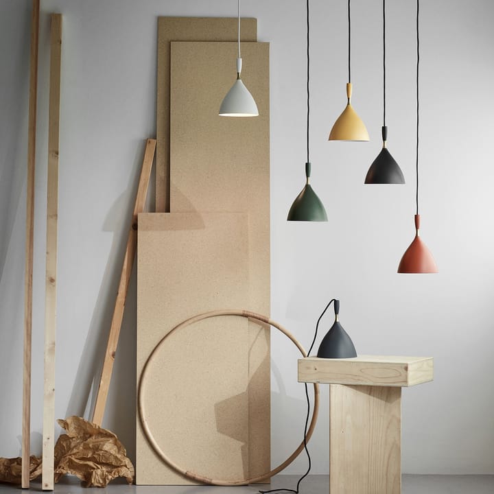 Dokka hanglamp, Roest Northern