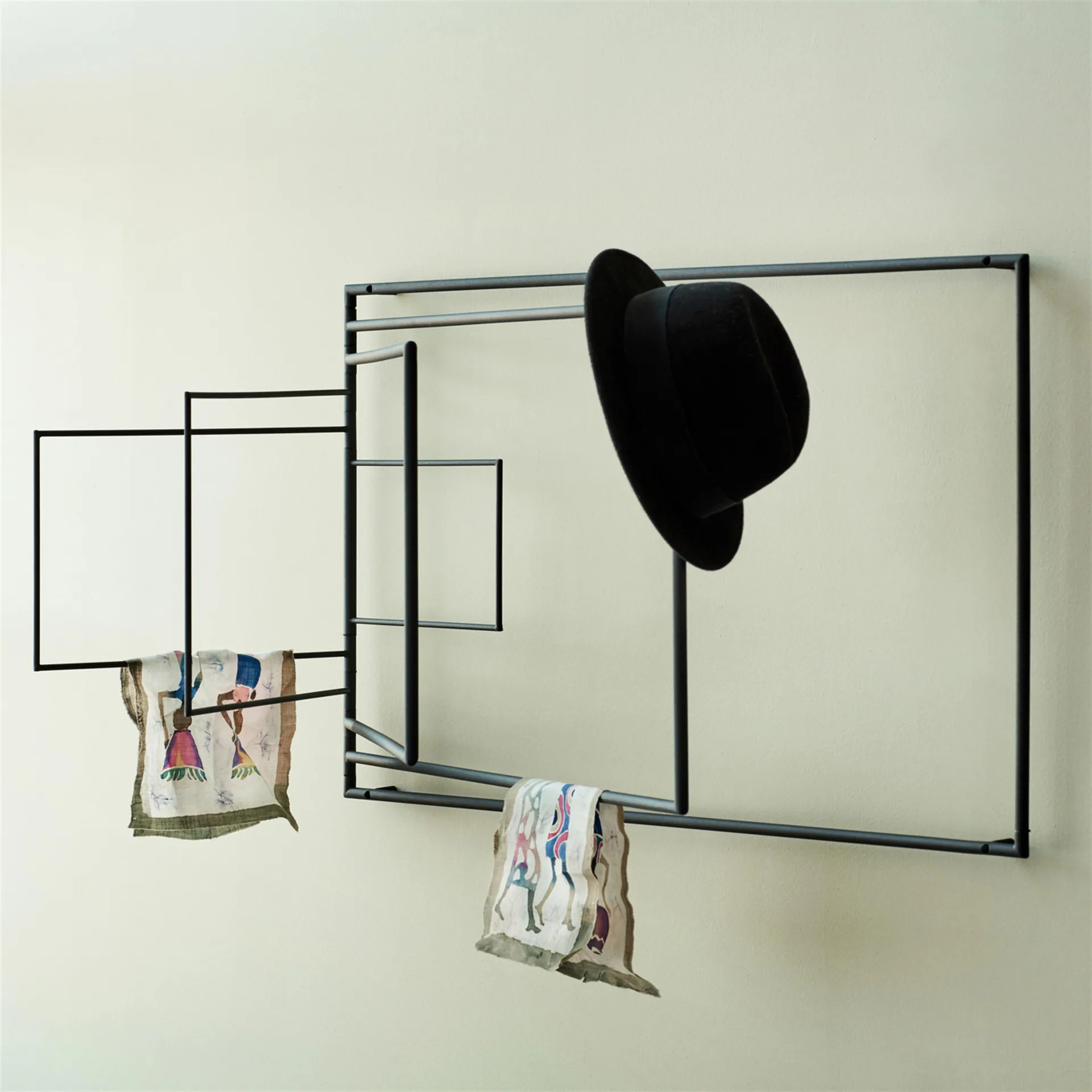Frame kapstok, zwart Northern
