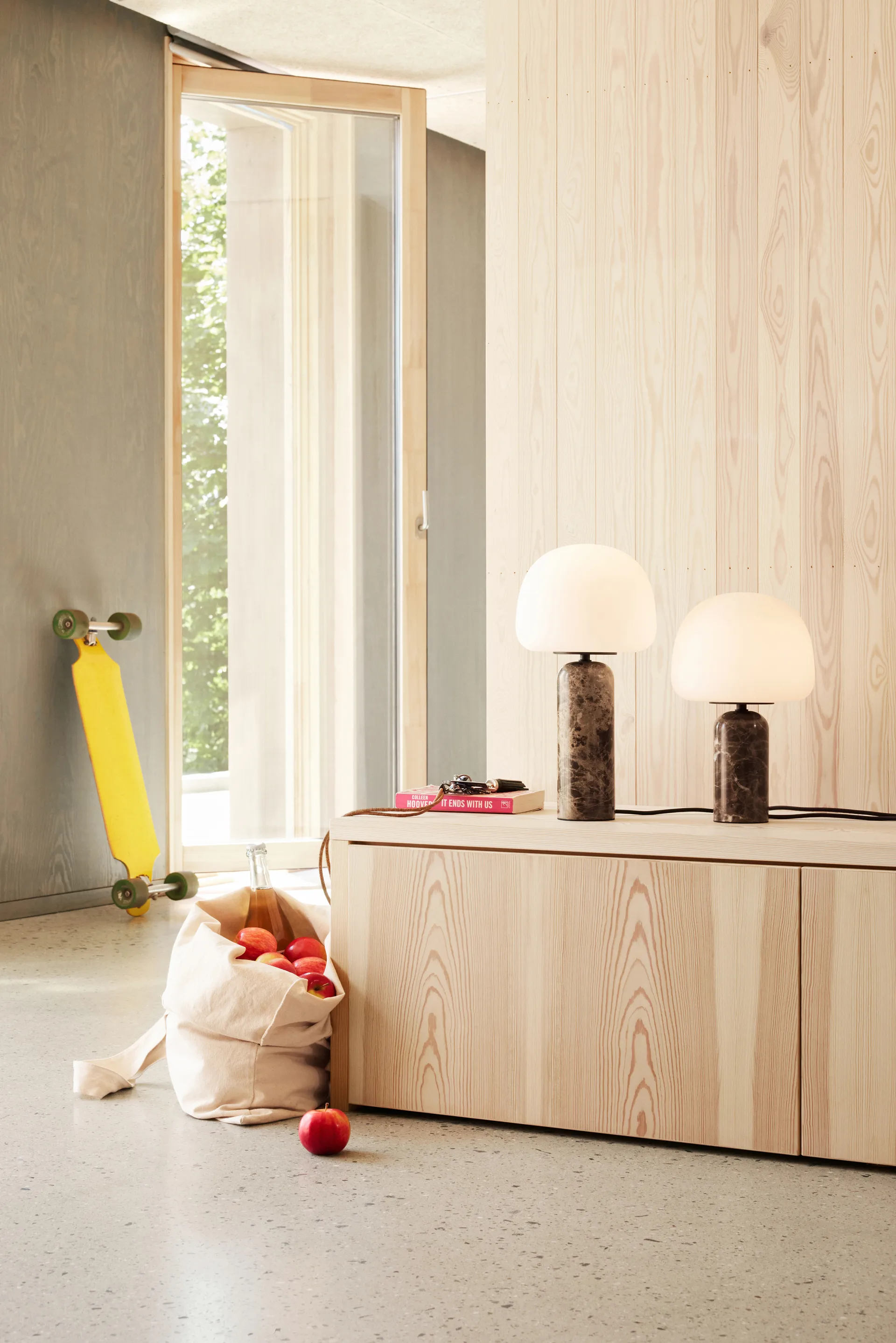 Kin tafellamp 40 cm., Brown marble Northern