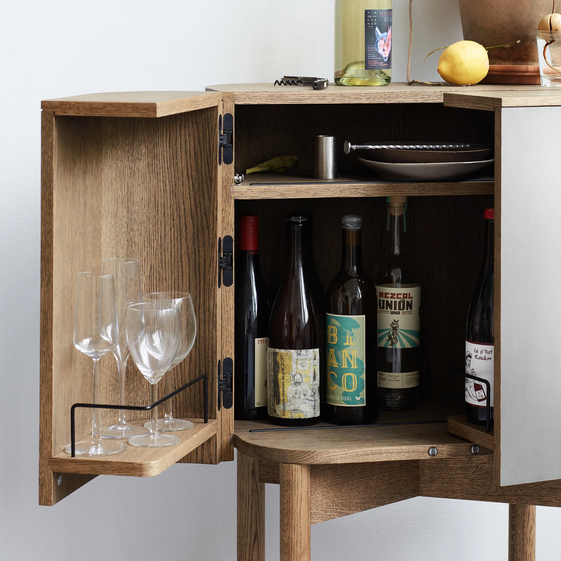 Loud serveertrolley op wielen, gerookt eikenhout Northern