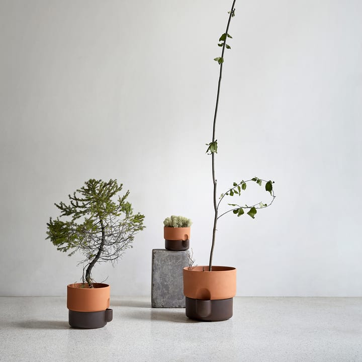 Oasis zelf-bewaterende bloempot medium Ø20,5 cm, Terracotta-Donkerbruin Northern