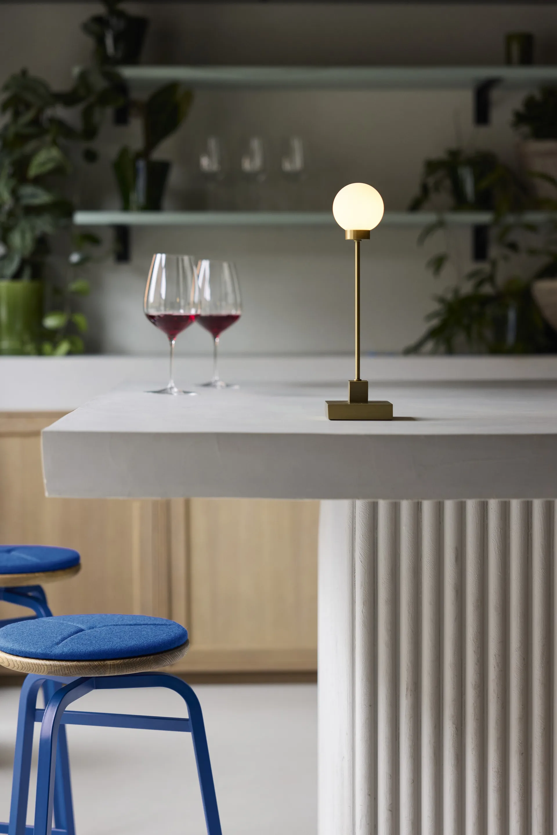 Snowball draagbare tafellamp 33 cm, Messing Northern