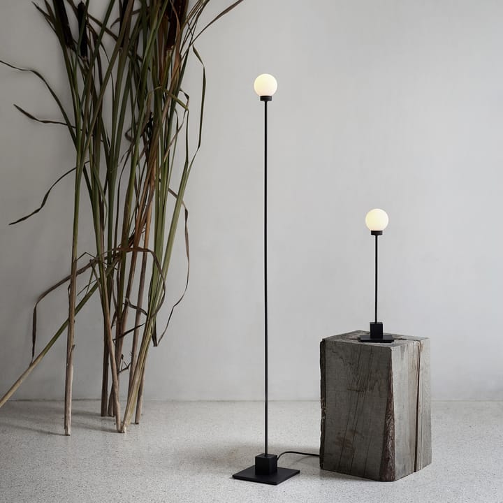 Snowball vloerlamp, Zwart Northern