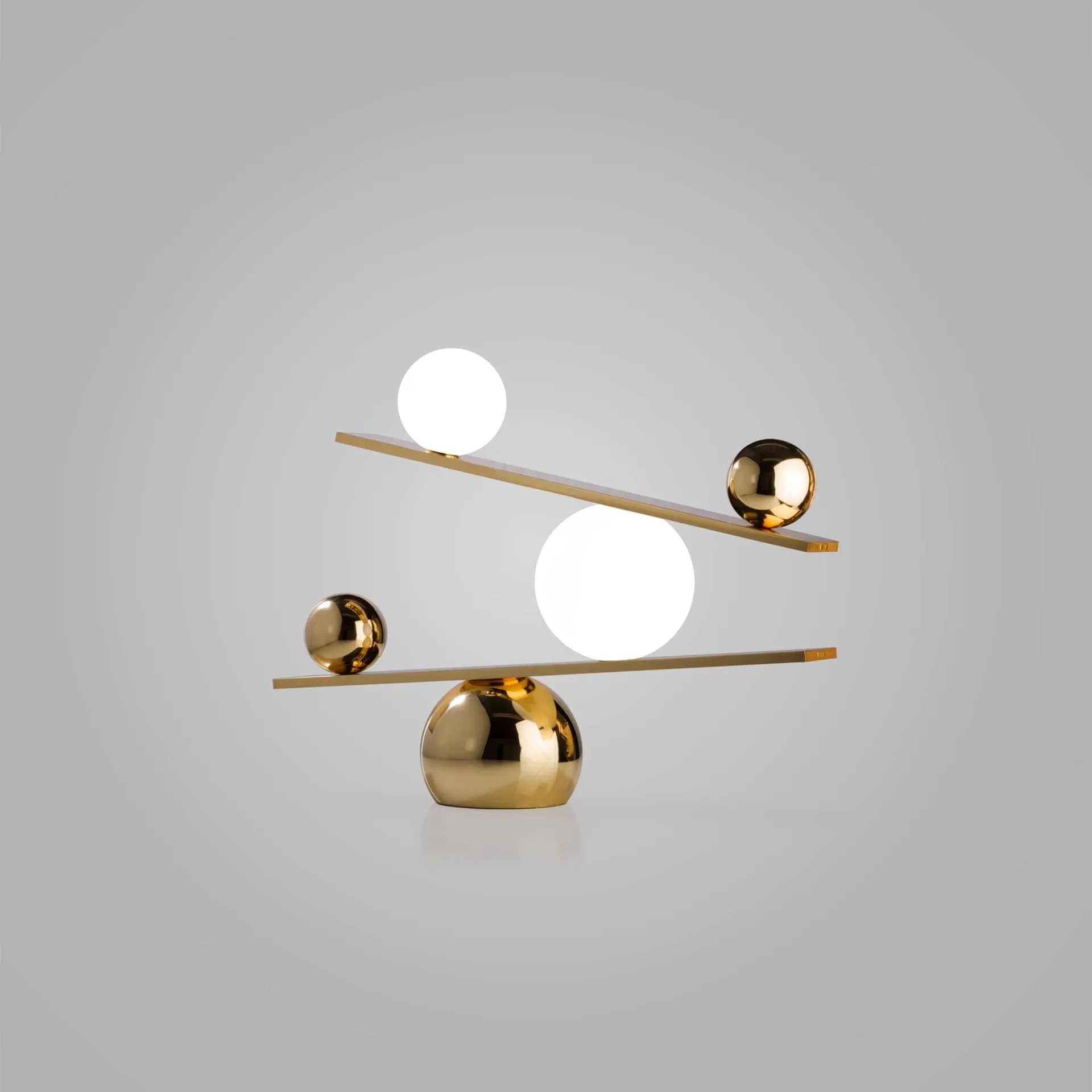 Balance tafellamp, Brass, v2 Oblure
