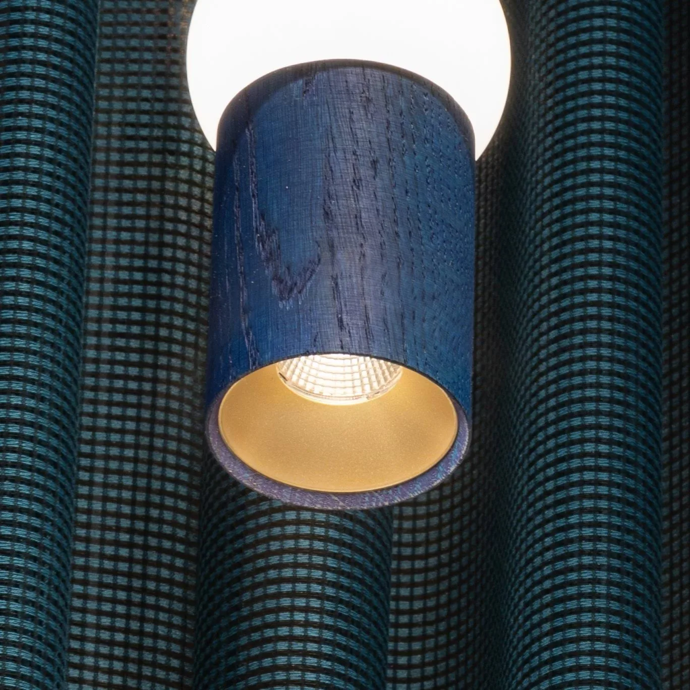 Lightbone hanglamp, Small 24 cm, blue oak Oblure