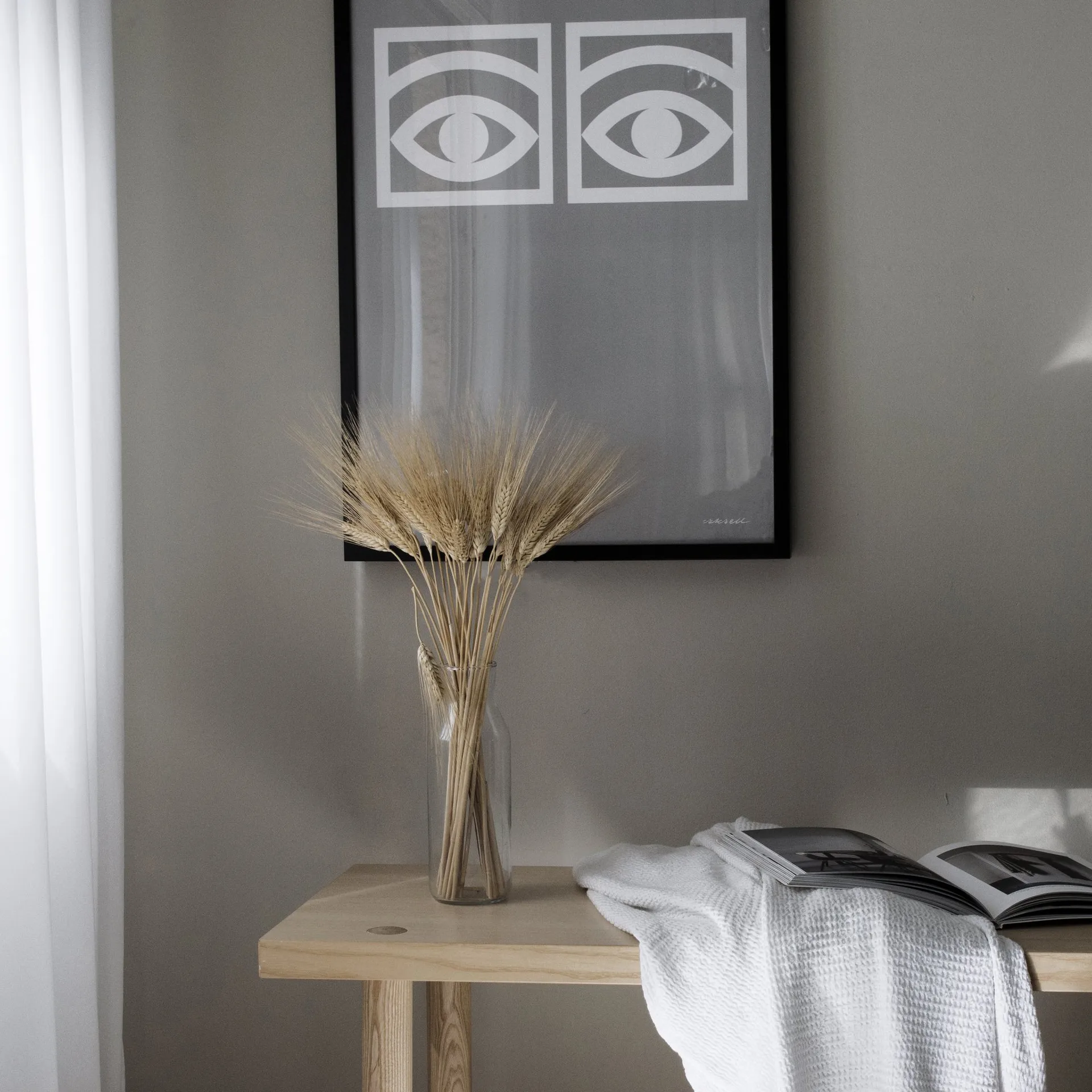 Ögon grijze poster, 50x70 cm Olle Eksell