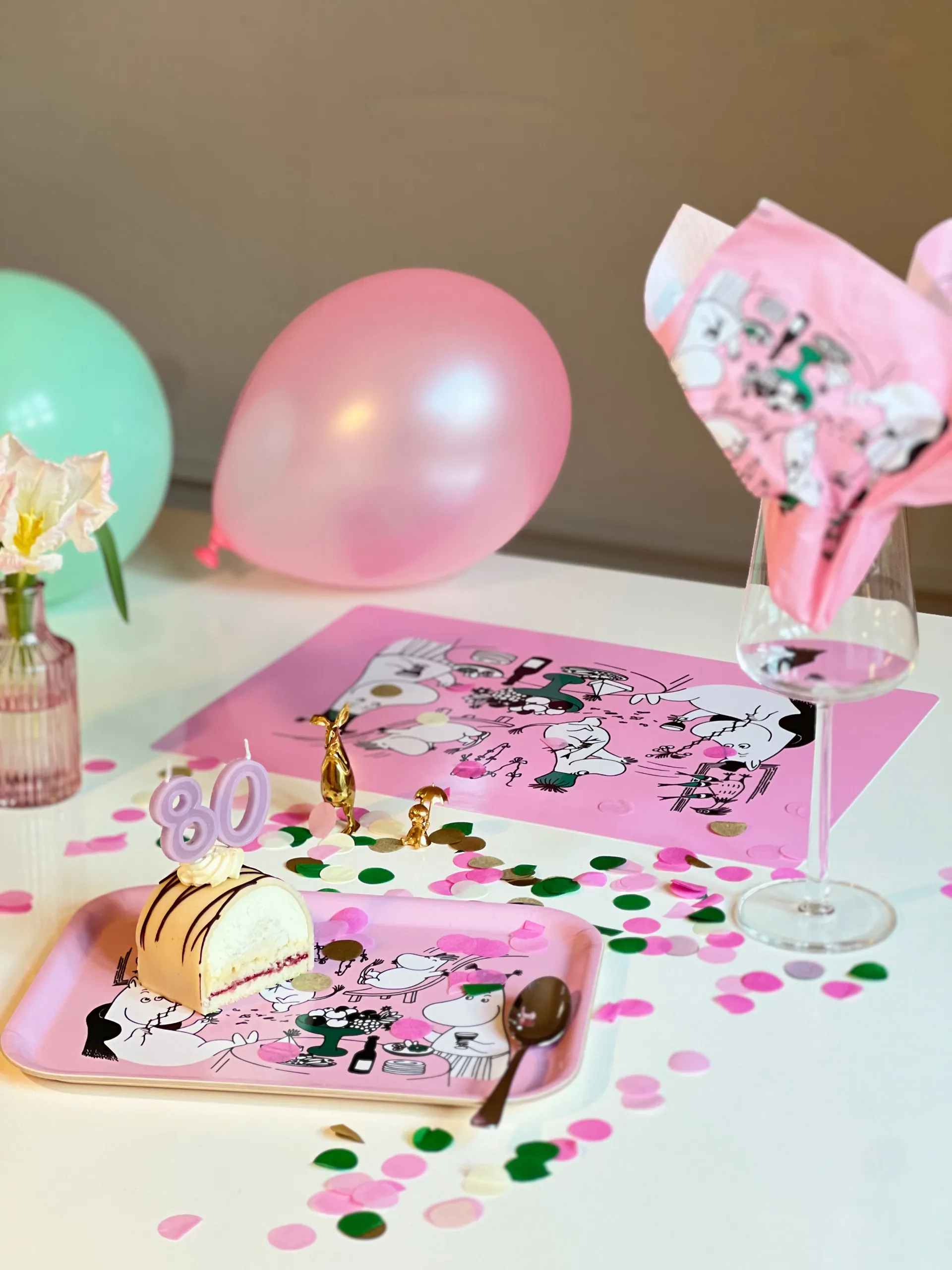 Moomin 80 dienblad 20x27 cm, Roze Opto Design