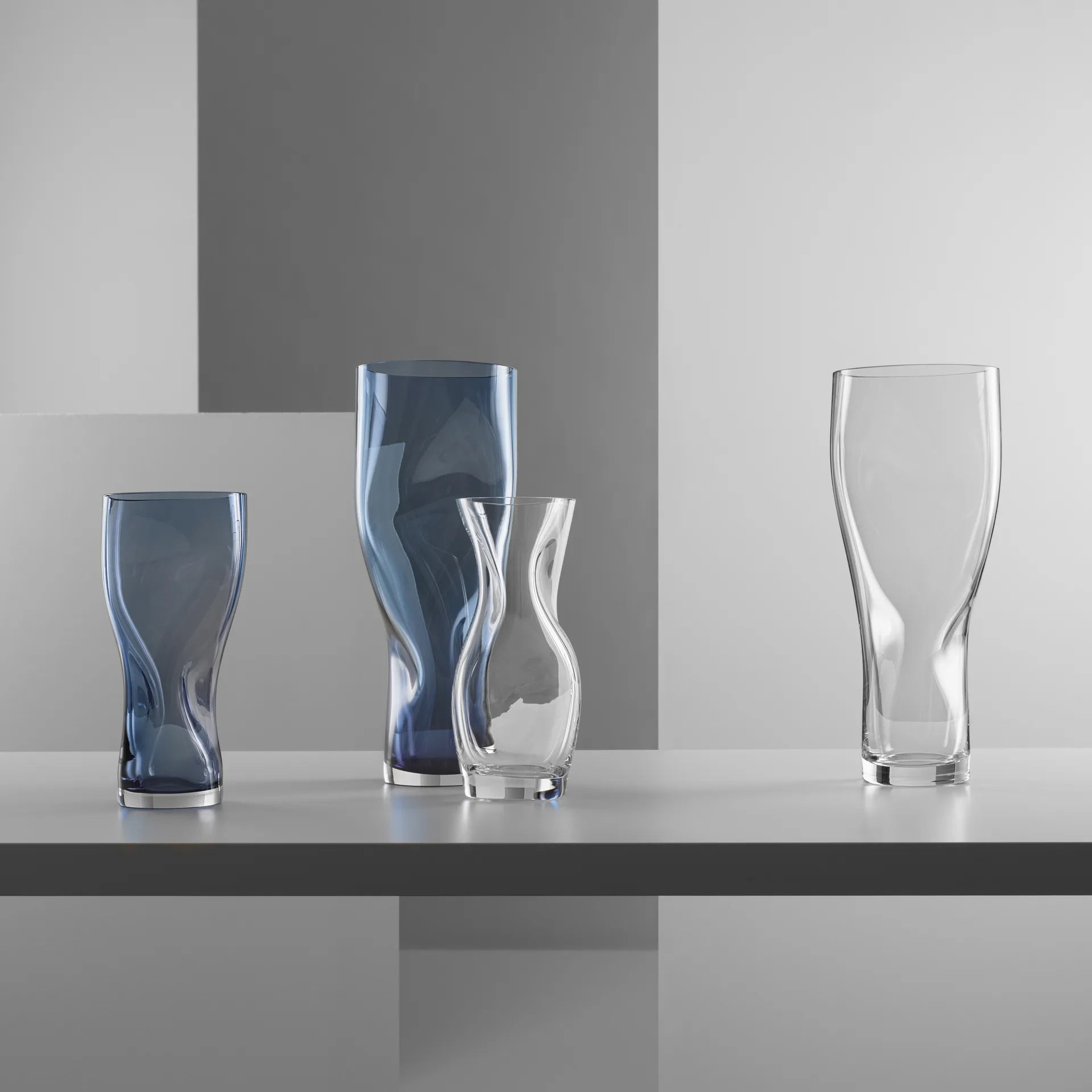 Squeeze vaas 23 cm, Helder Orrefors