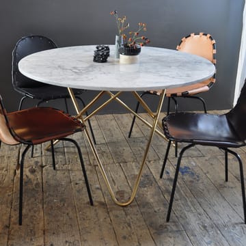 Big O Table eettafel - marmer carrara, zwart onderstel - OX Denmarq