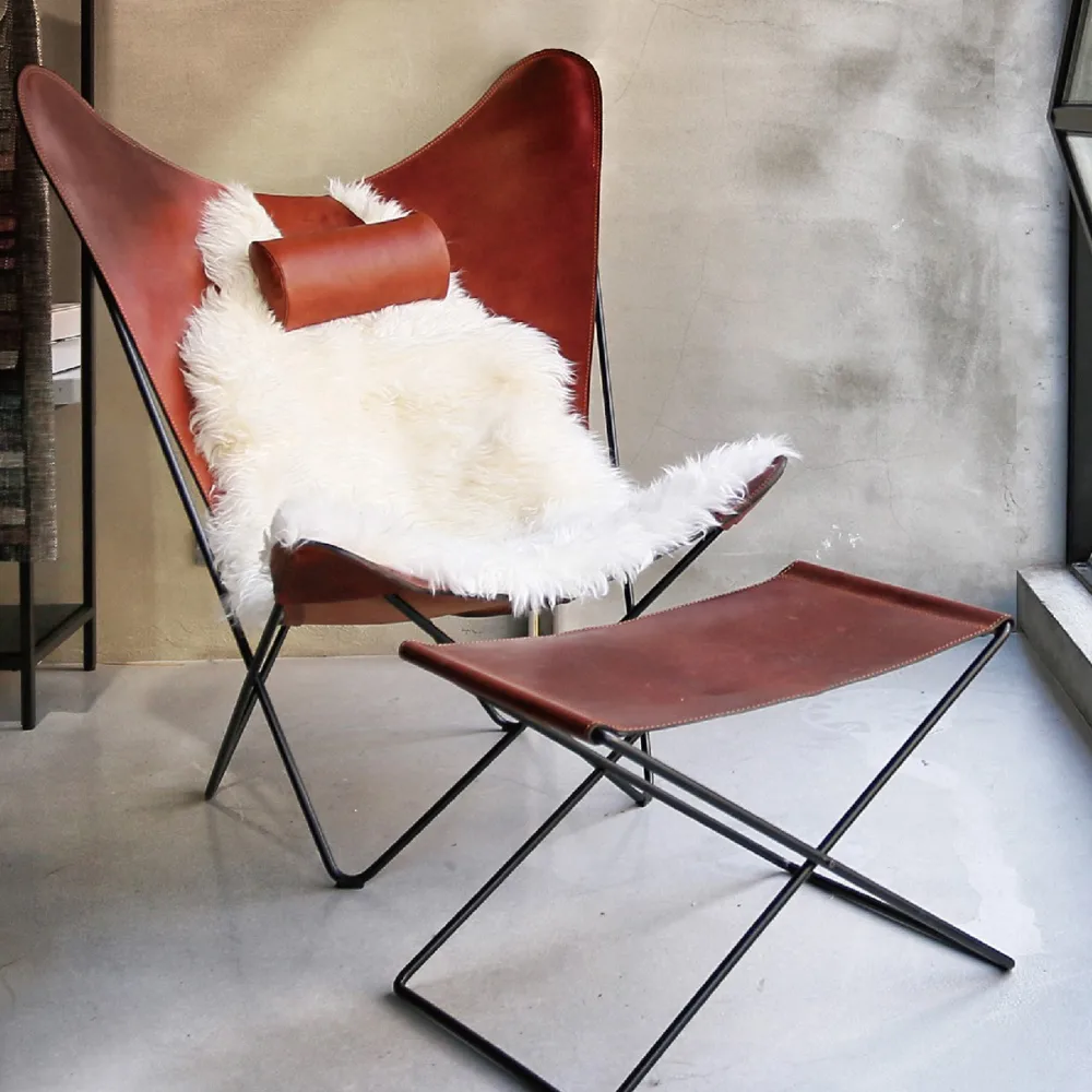 KS Chair vleermuisfauteuil, leer cognac, zwart onderstel OX Denmarq