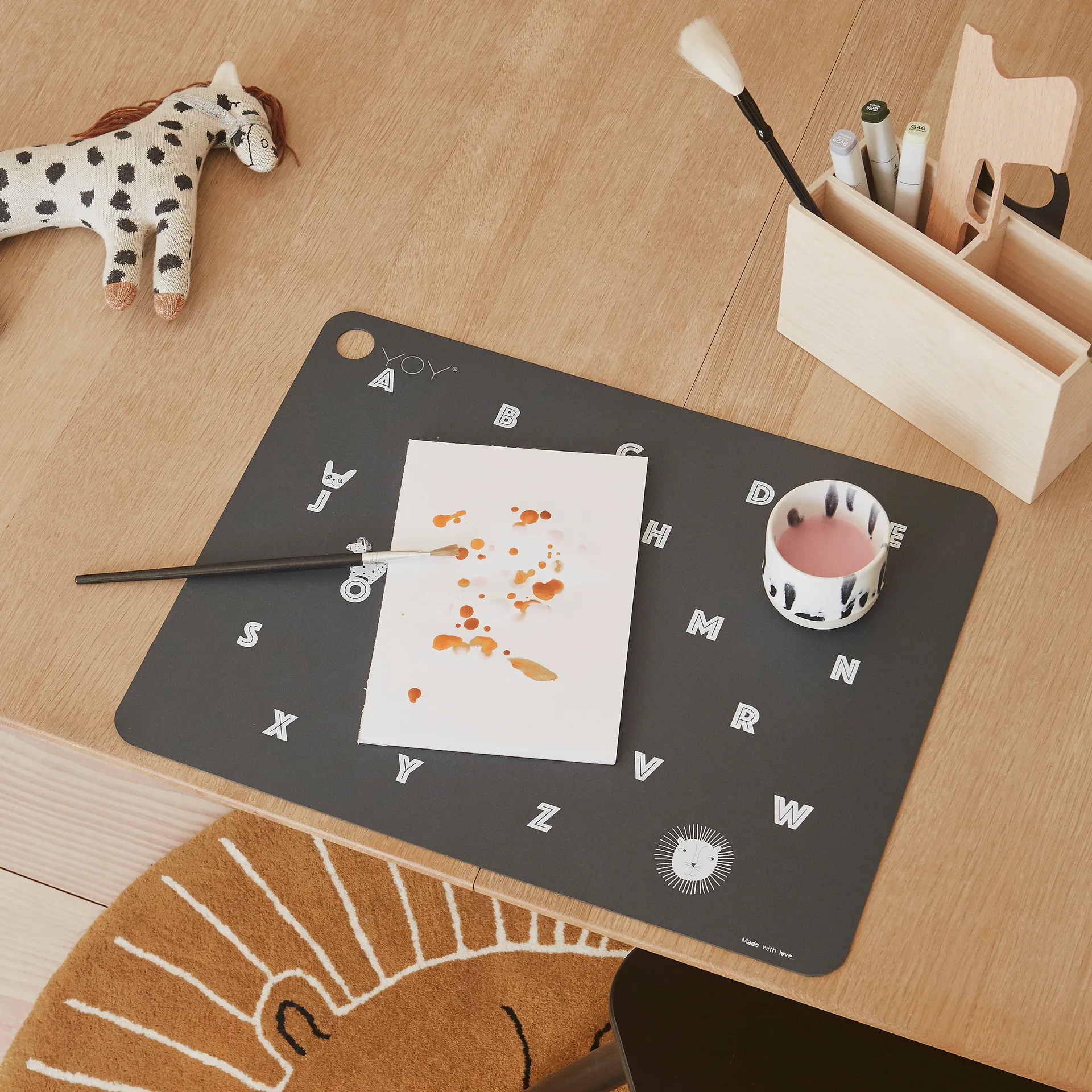 Alphabet placemat, Anthracite OYOY