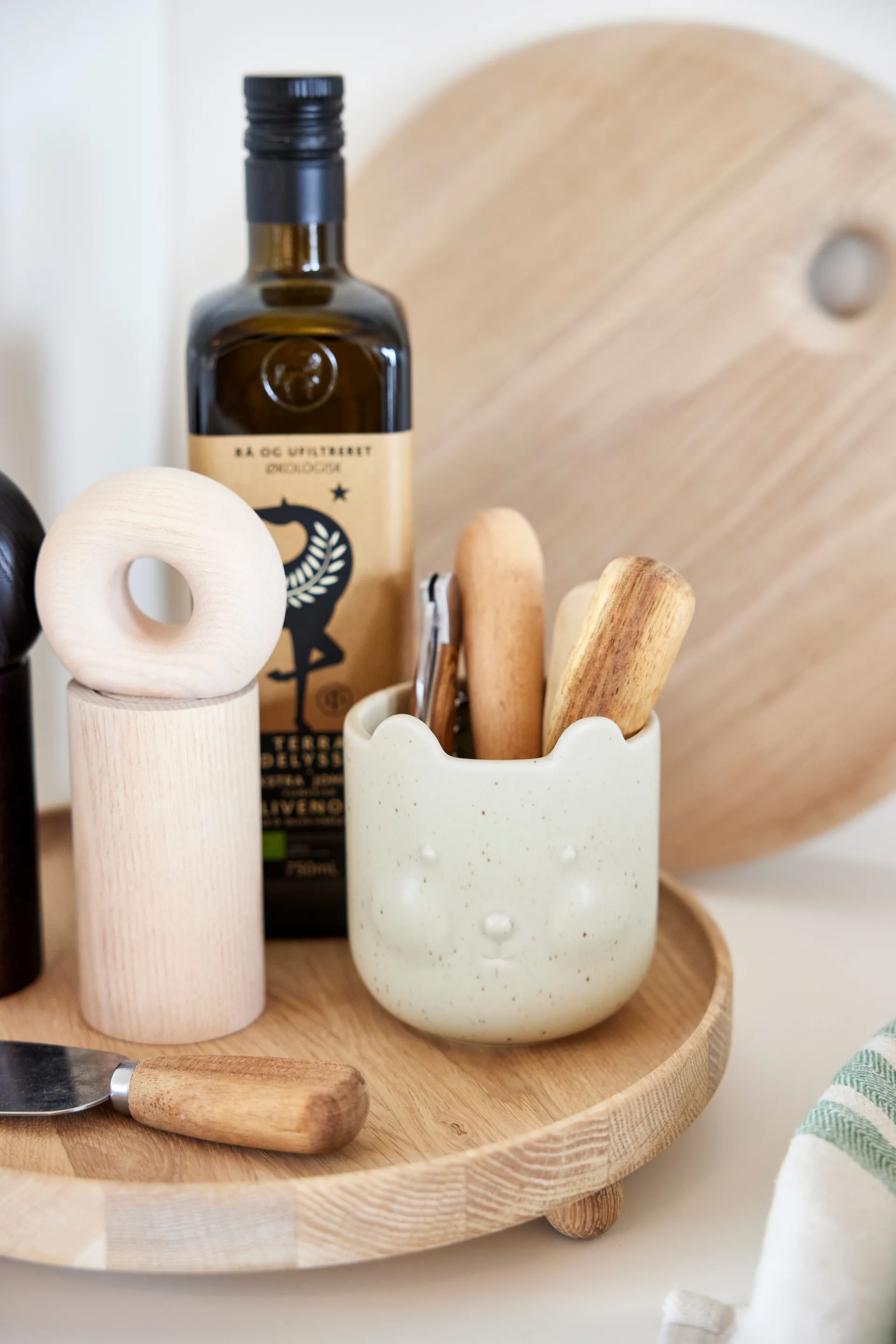 Bear bloempot, Reactive Olive OYOY