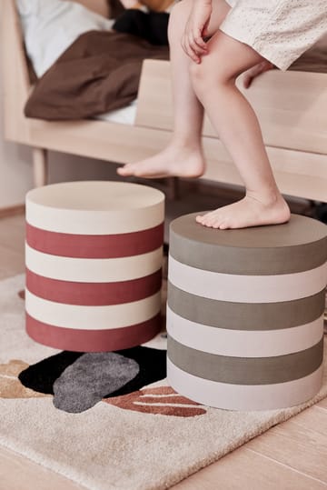 Iro stapelbare kruk - Olive-clay - OYOY