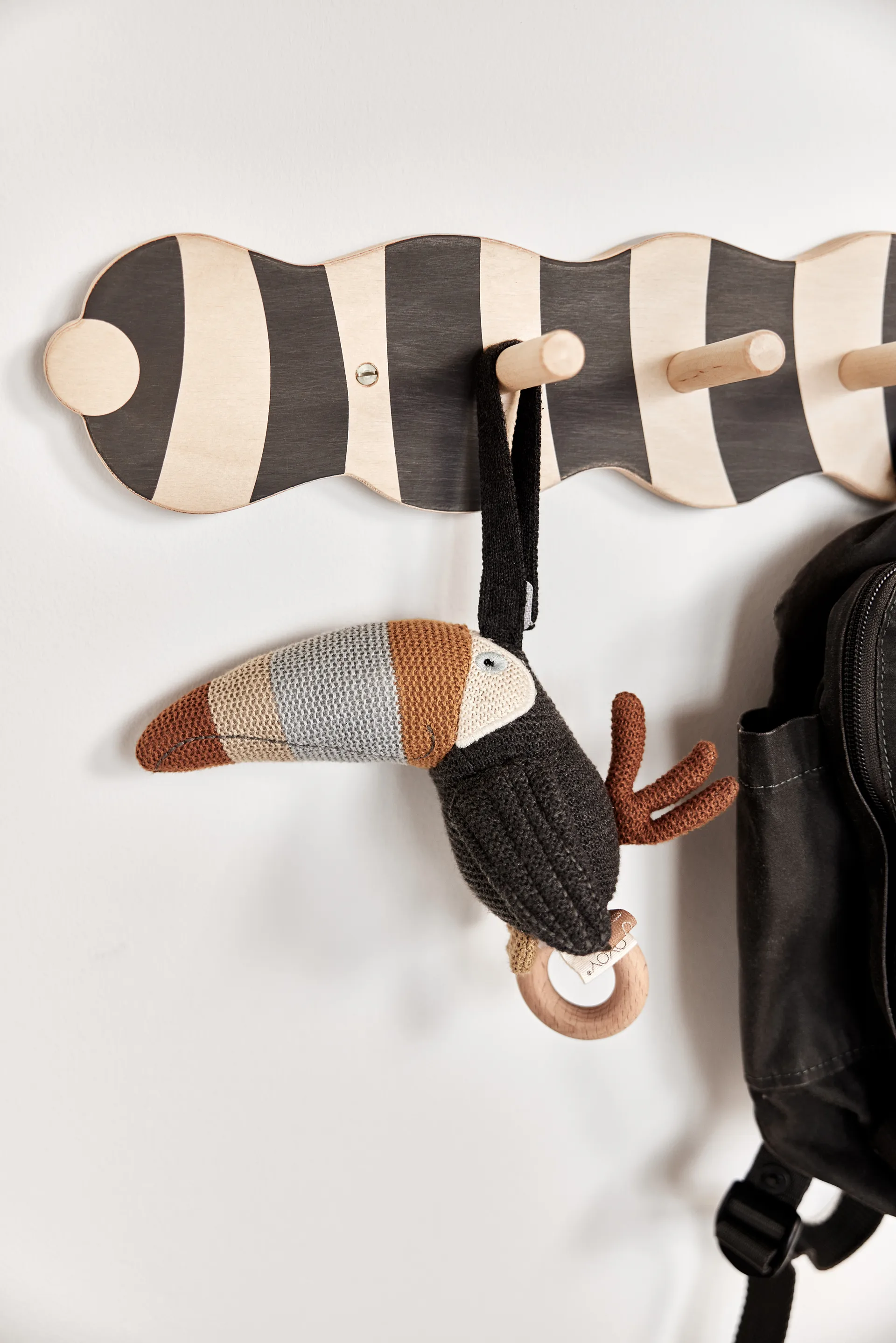 Larva haken, Natur OYOY