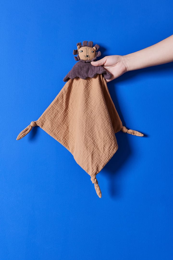 Lobo Lion knuffeldoekje 40x40 cm, Caramel OYOY