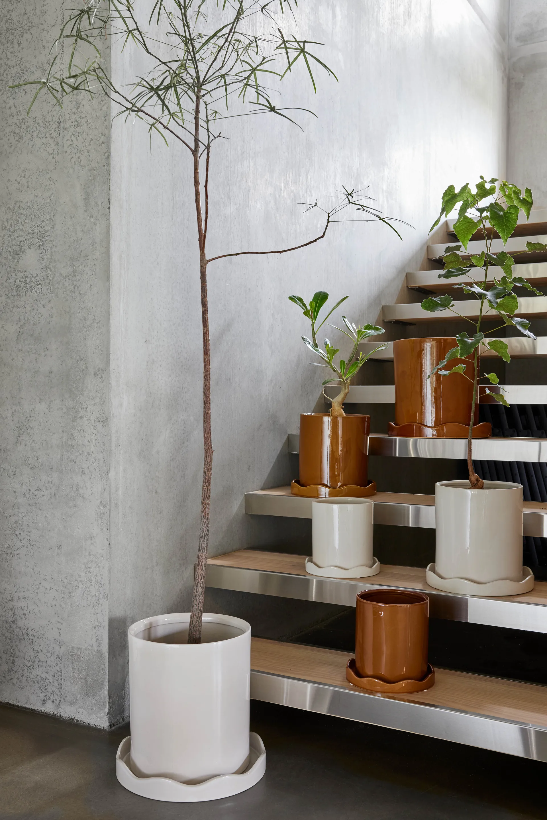 Nami pot met onderschotel Ø21,5 cm medium, White OYOY