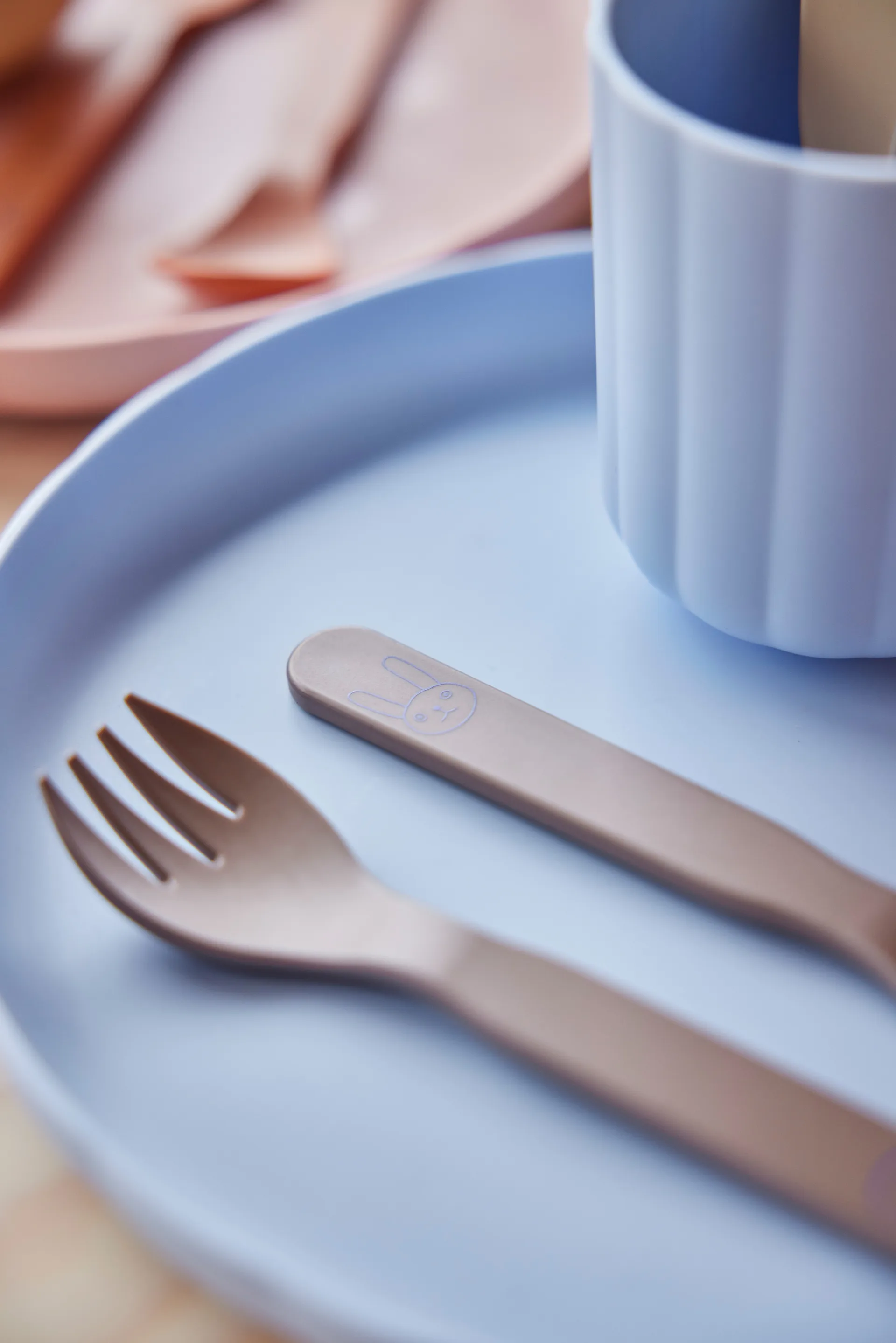 Pullo kinderbestekset, Taupe OYOY