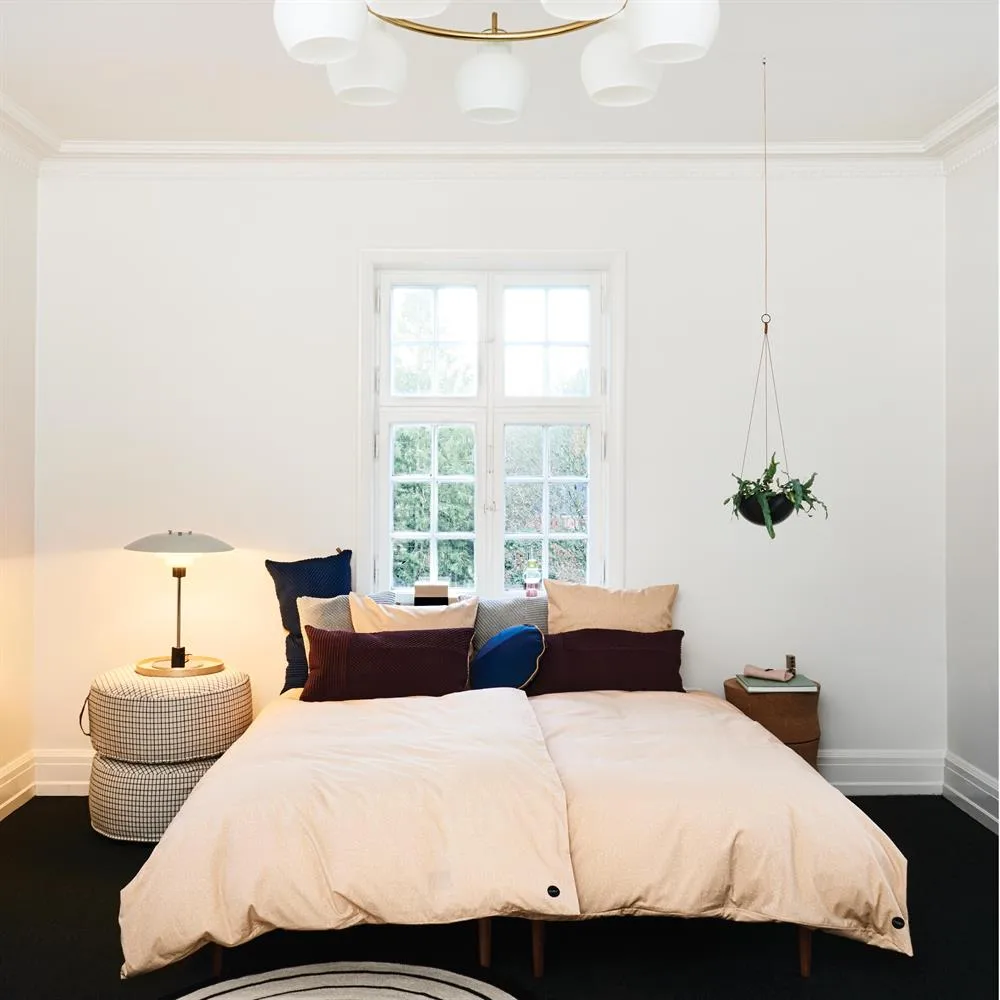 Sit on me poef, rond - wit OYOY