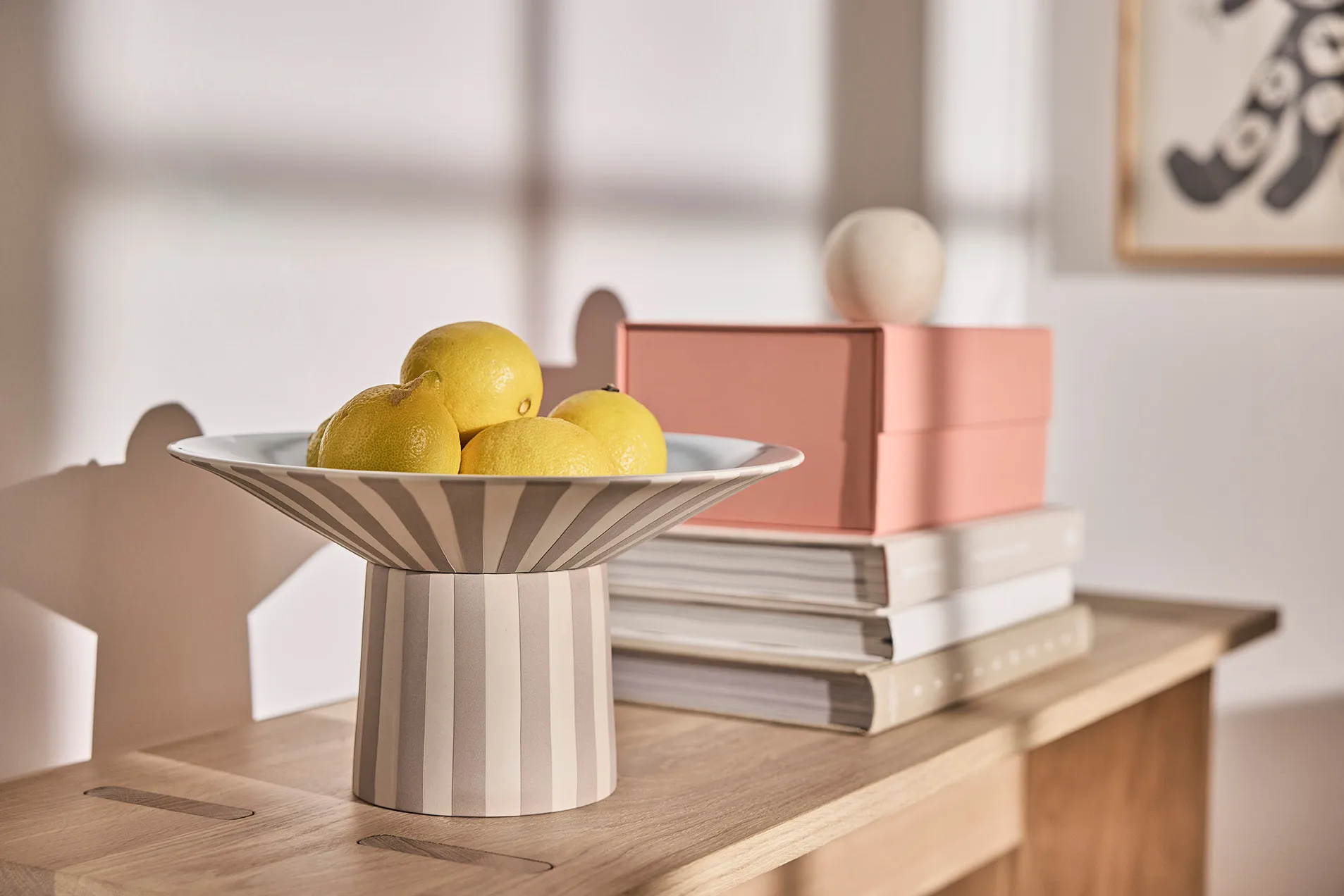 Toppu centerpiece hoog Ø30x17 cm, Clay-Ice blue OYOY