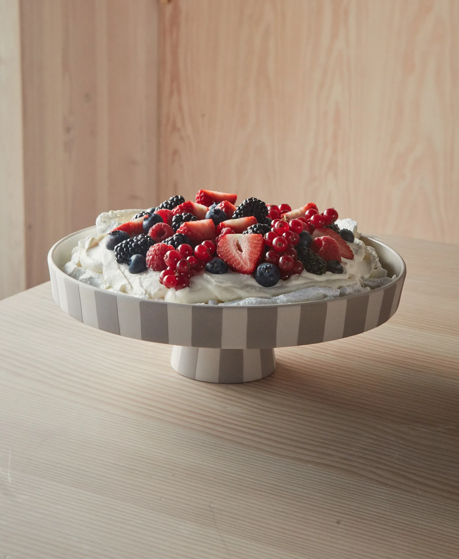 Toppu serveerschotel groot Ø27 cm, Clay OYOY