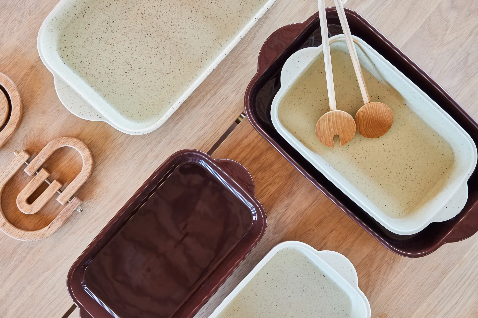 Yuka ovenschaal 17,5x32 cm, Dark Terracotta OYOY