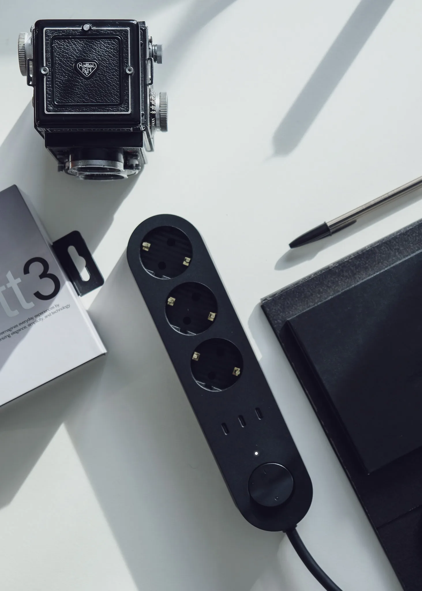 Alma Power Bar stekkerdoos, Midwinter black palett3