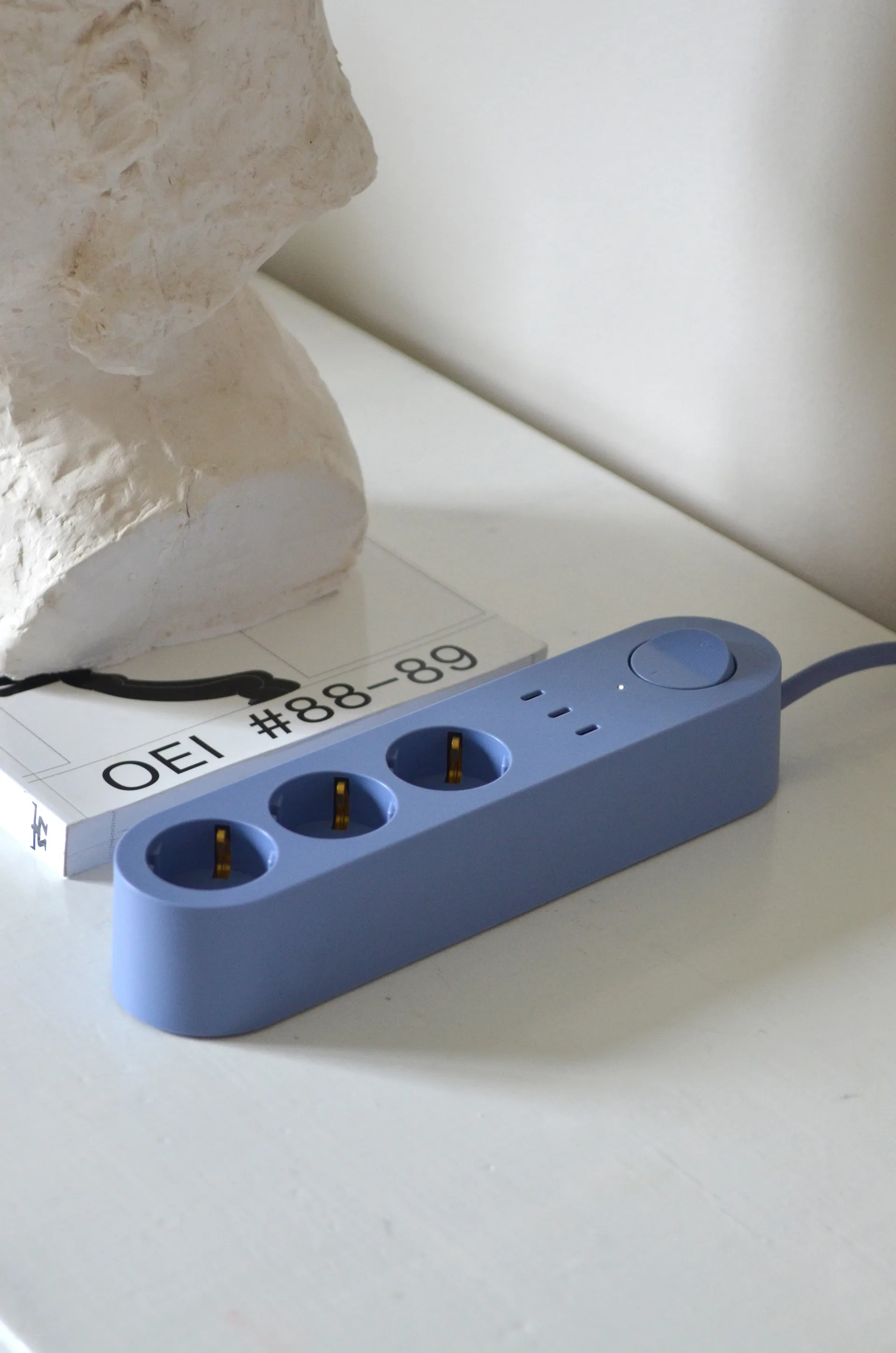 Alma Power Bar stekkerdoos, Kattegatt blue Palette