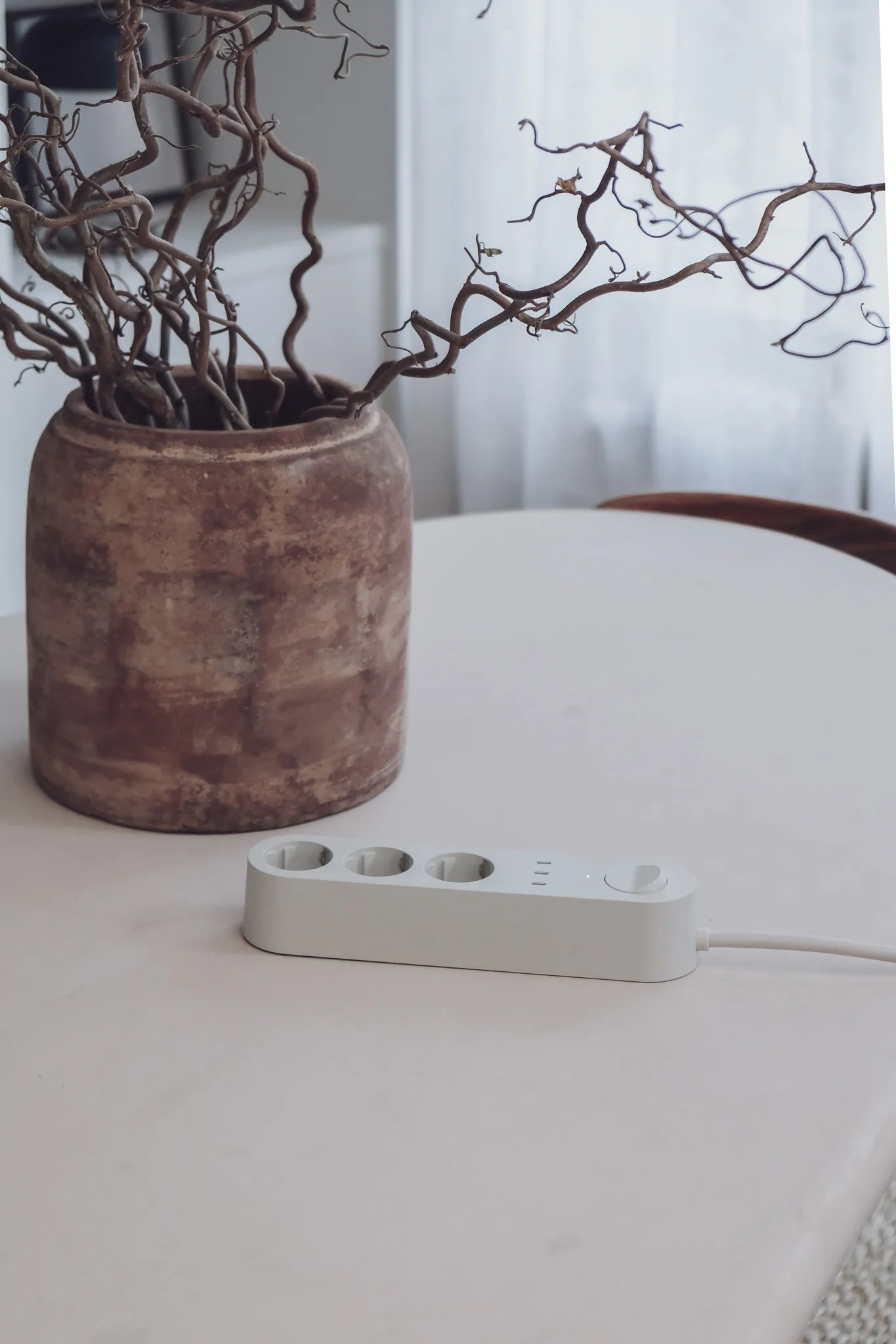 Alma Power Bar stekkerdoos, Sandhamn beige Palette