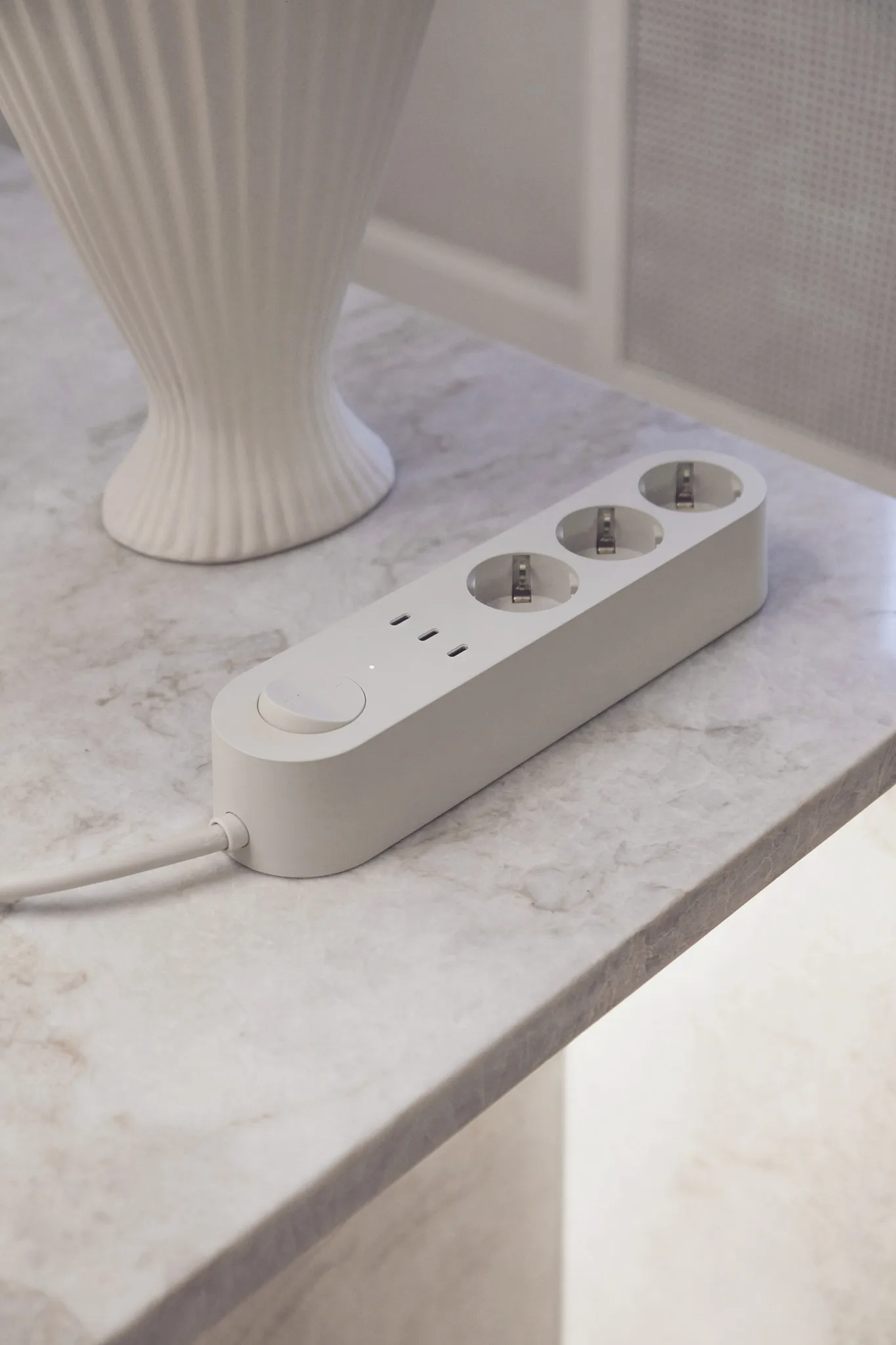 Alma Power Bar stekkerdoos, Sandhamn beige Palette