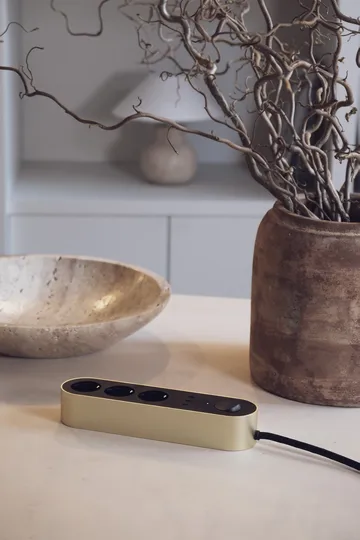 Edgar Power Bar stekkerdoos - Satin brass - Palette