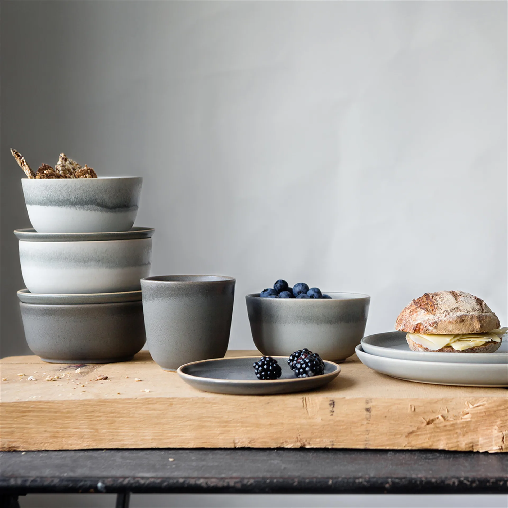 Morgon grå schaal groot, kalk Paradisverkstaden