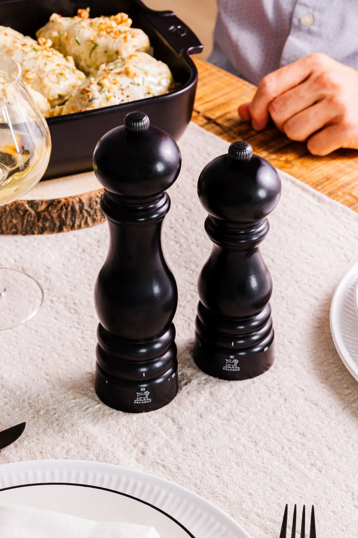 Paris u'Select pepermolen 18 cm, Satin black Peugeot