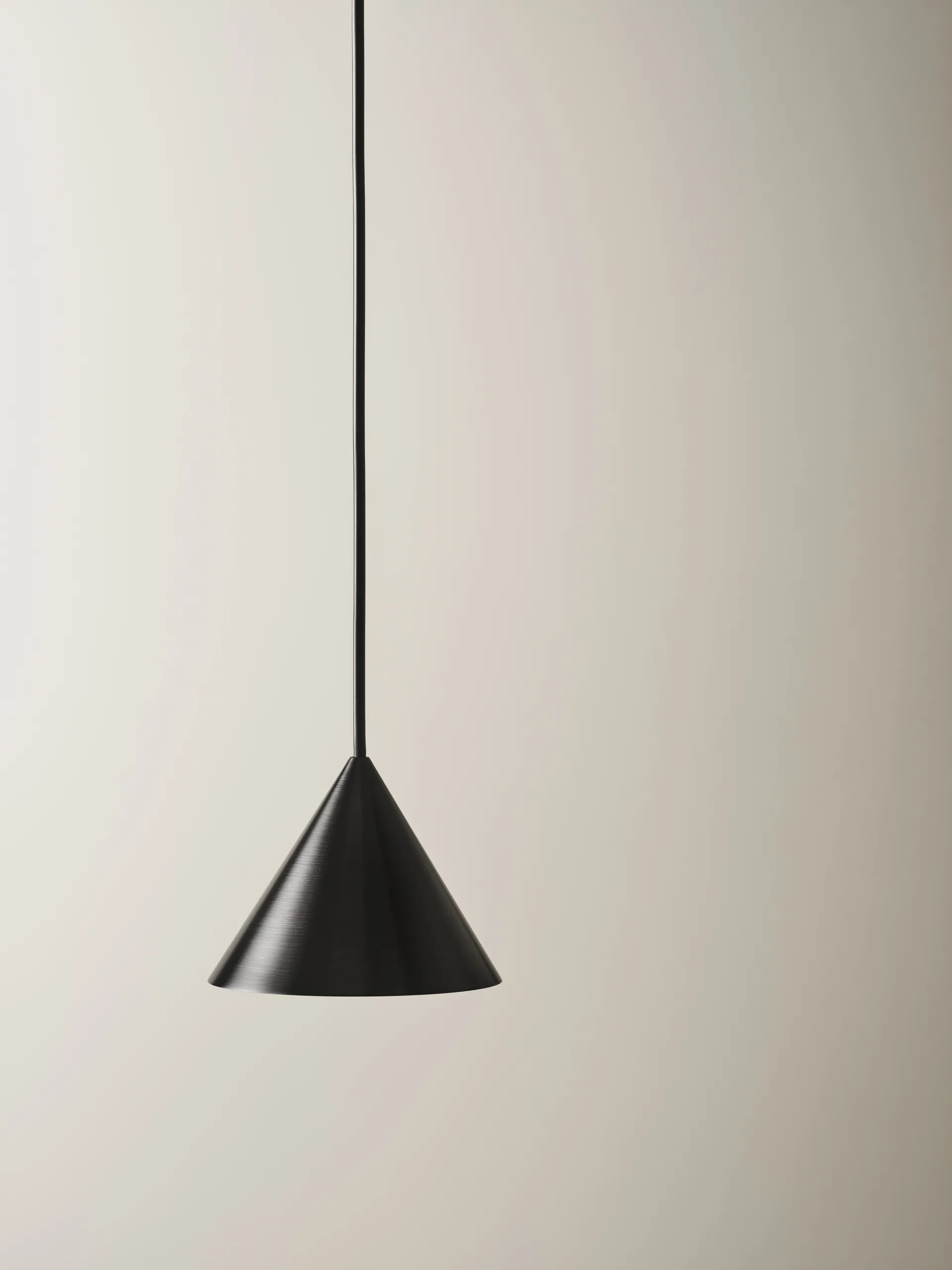 Apollo Zero hanglamp, Darkest hour Pholc