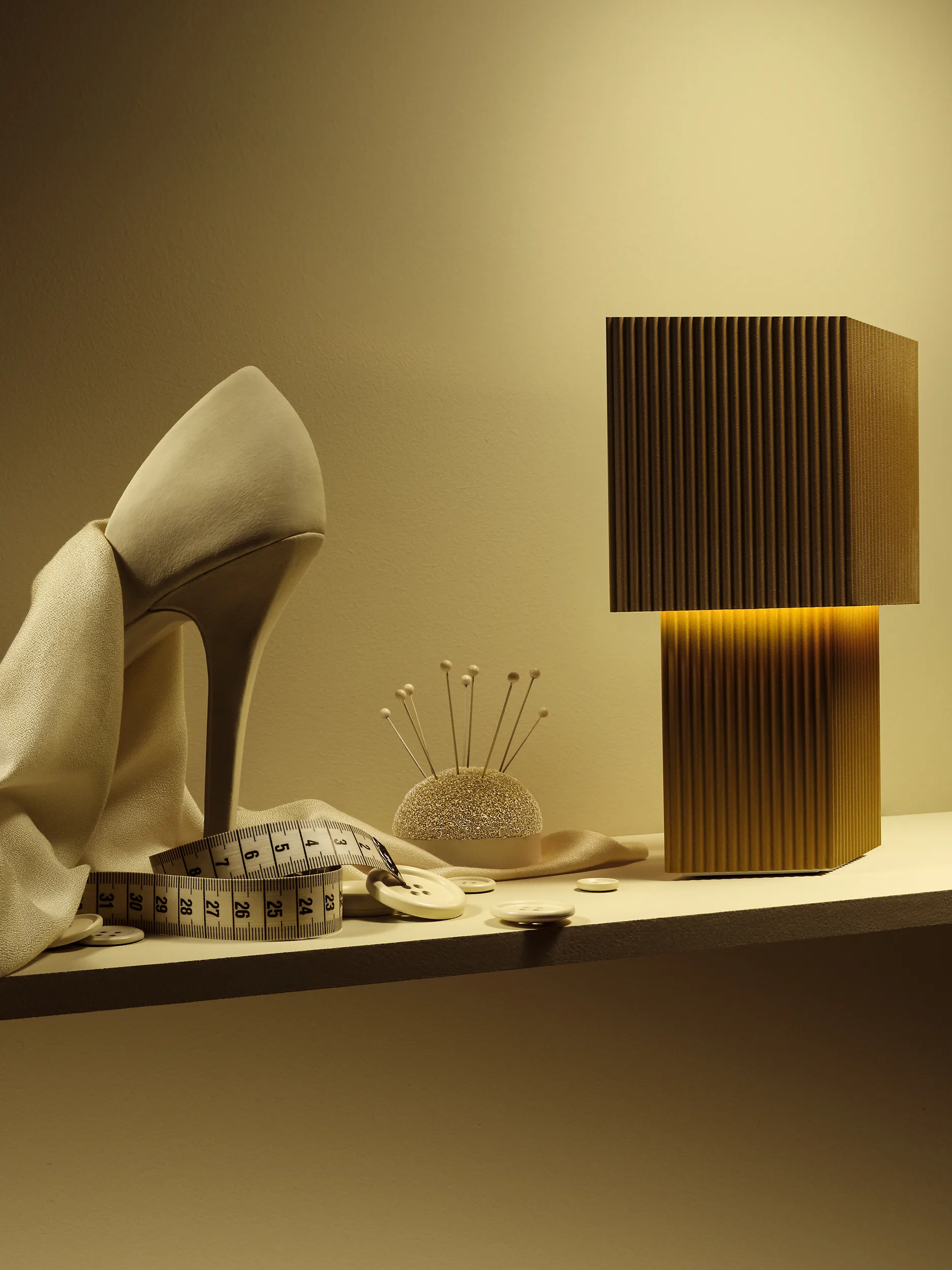 Romb Mini portable tafellamp 19 cm, Cumin Pholc