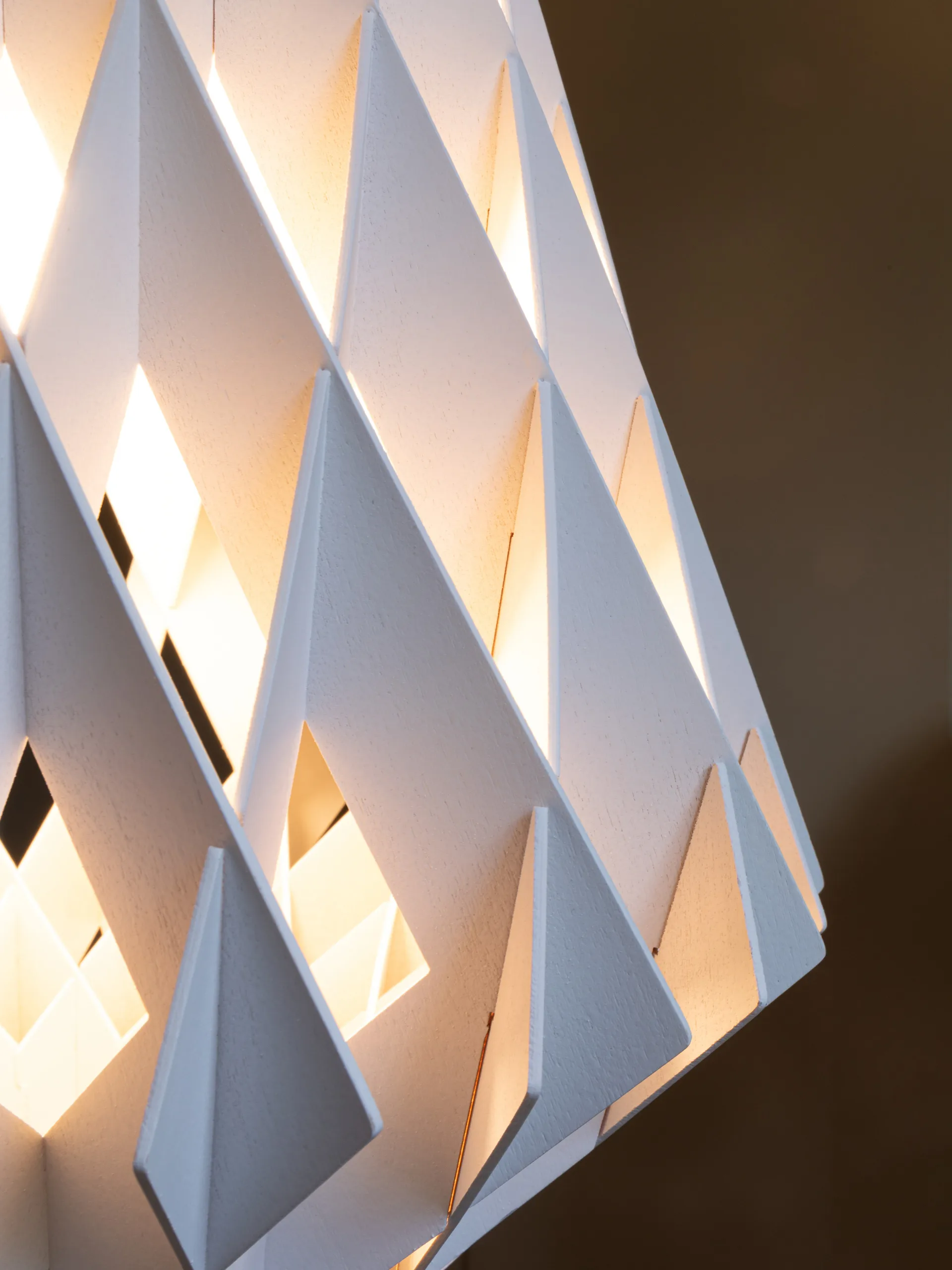 Pilke Signature vloerlamp Ø28 cm, Wit Pilke