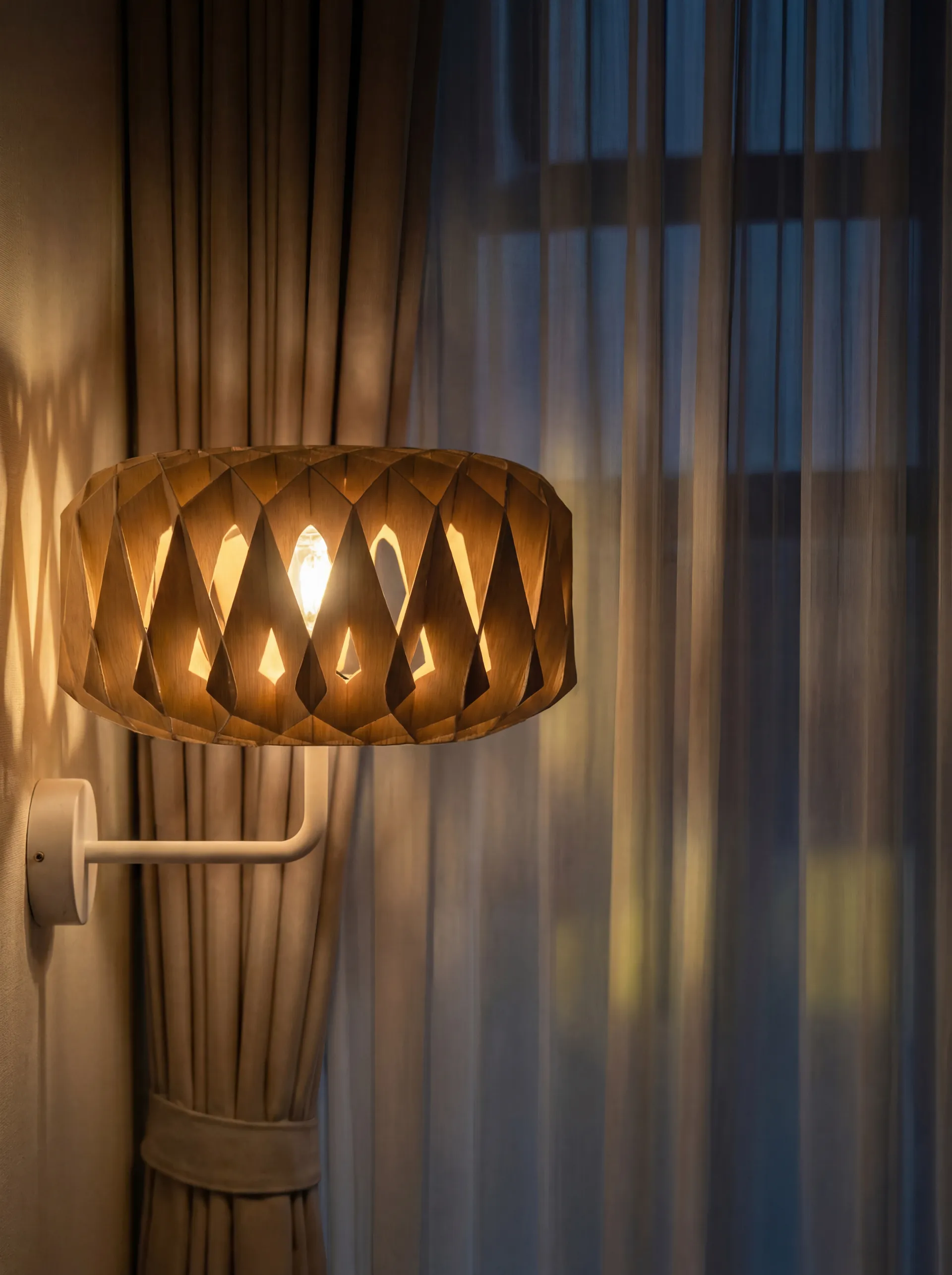 Signature 25 wandlamp, Berk, Ø28x15,5 cm Pilke