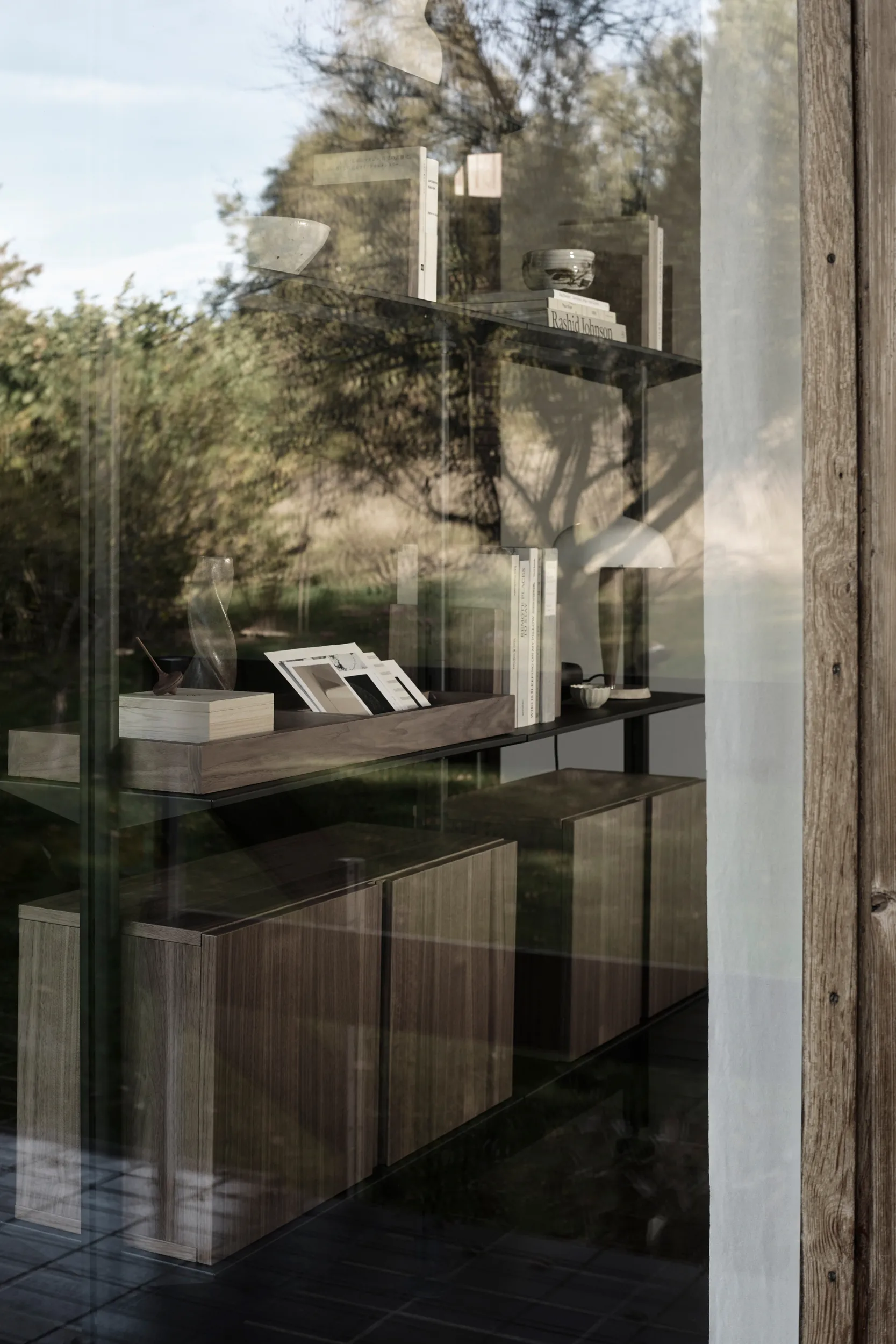 Pira G2 wandsysteem F C A Black/Walnut 248-255 cm,  Pira