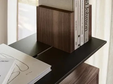 Pira G2 wandsysteem F C A Black/Walnut 256-264 cm - Pira