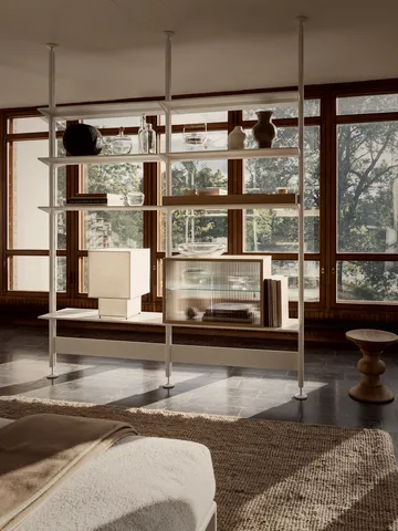 Pira vitrinekast - Gebleekt eiken-geribbeld glas, 90x31 cm, glazen achterwand - Pira