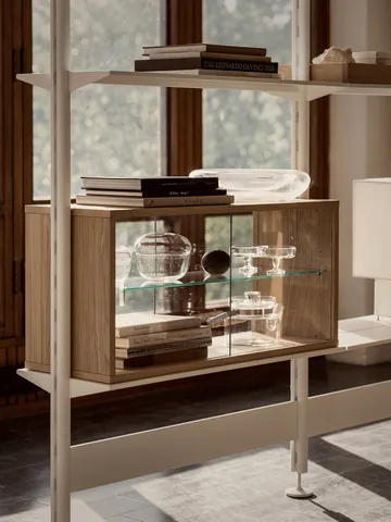 Pira vitrinekast - Gebleekt eiken-helder glas, 70x31 cm, glazen achterwand - Pira